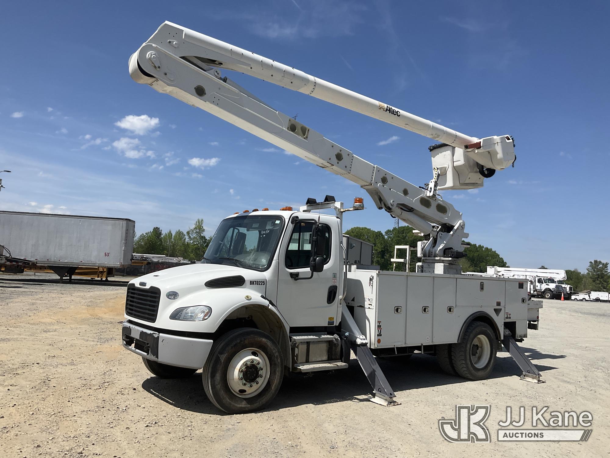 Photo of a 2020 Freightliner M2 106 4X4