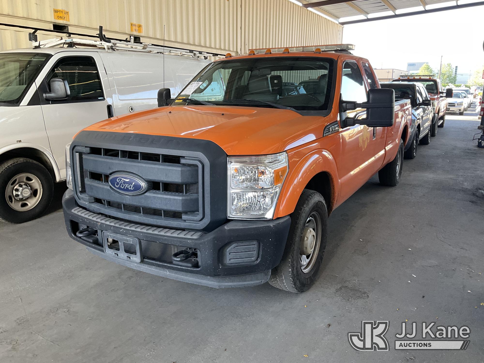Photo of a 2015 Ford F-250 SD