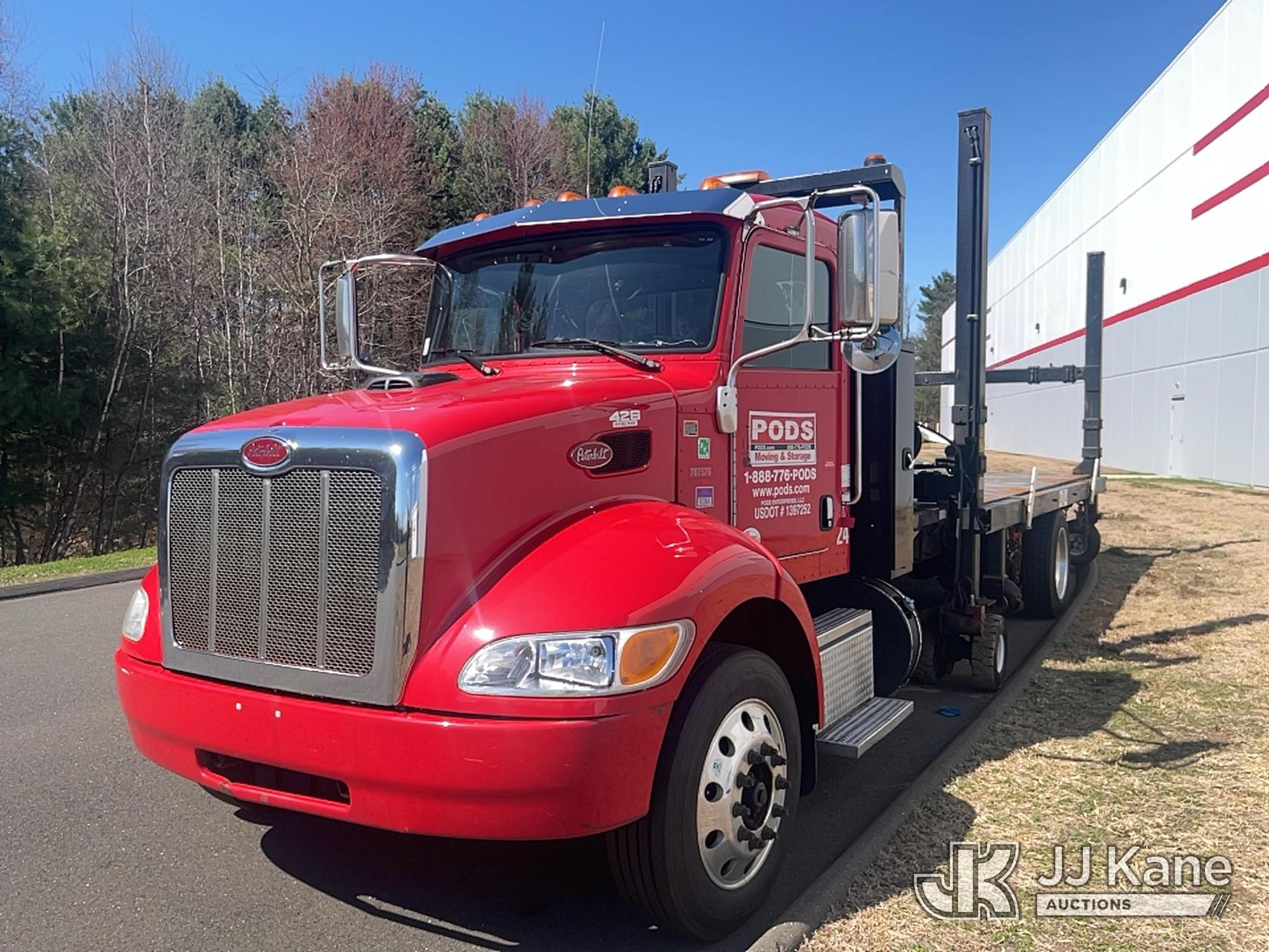 Photo of a 2021 Peterbilt 337
