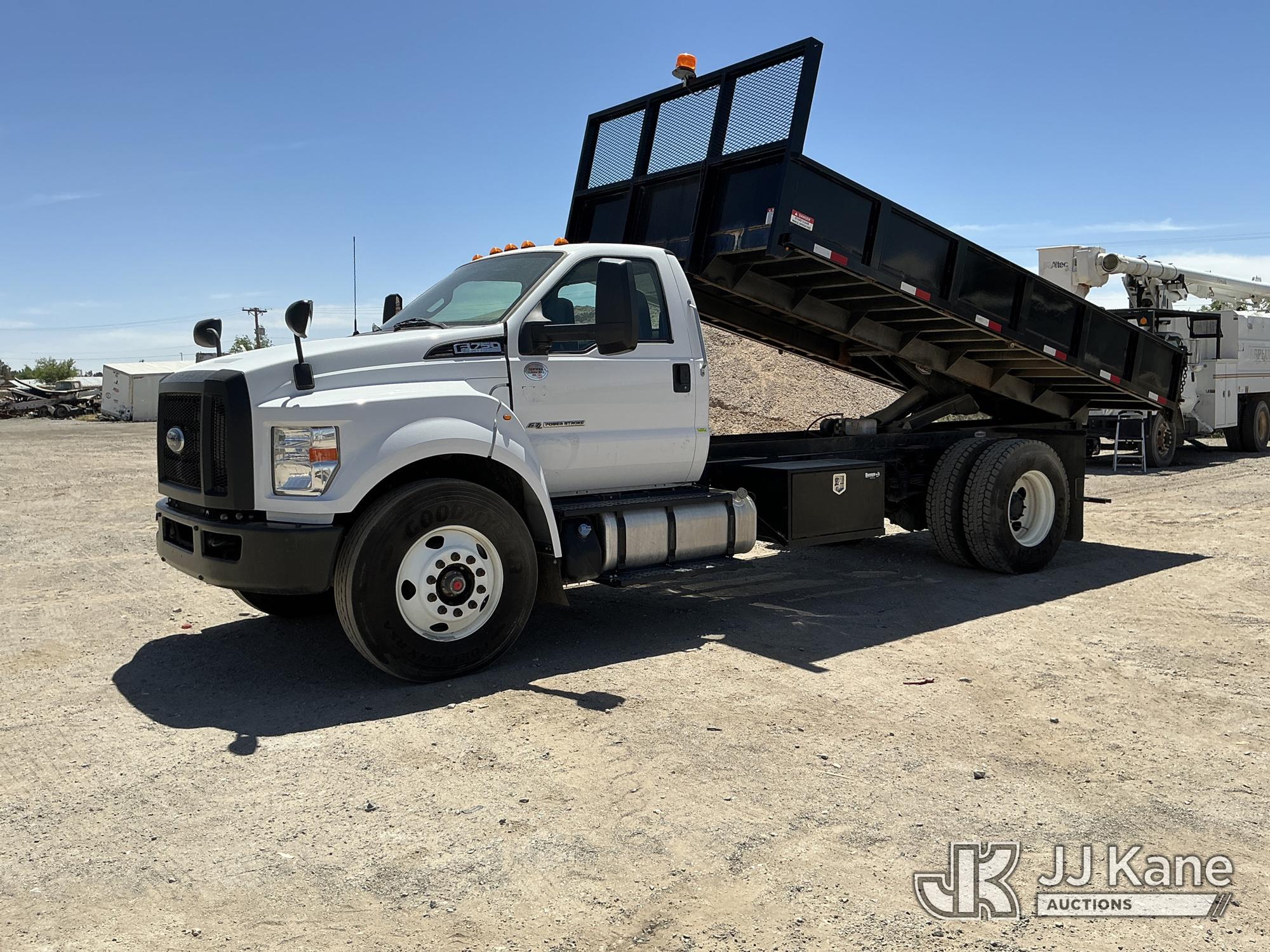Photo of a 2022 Ford F-750