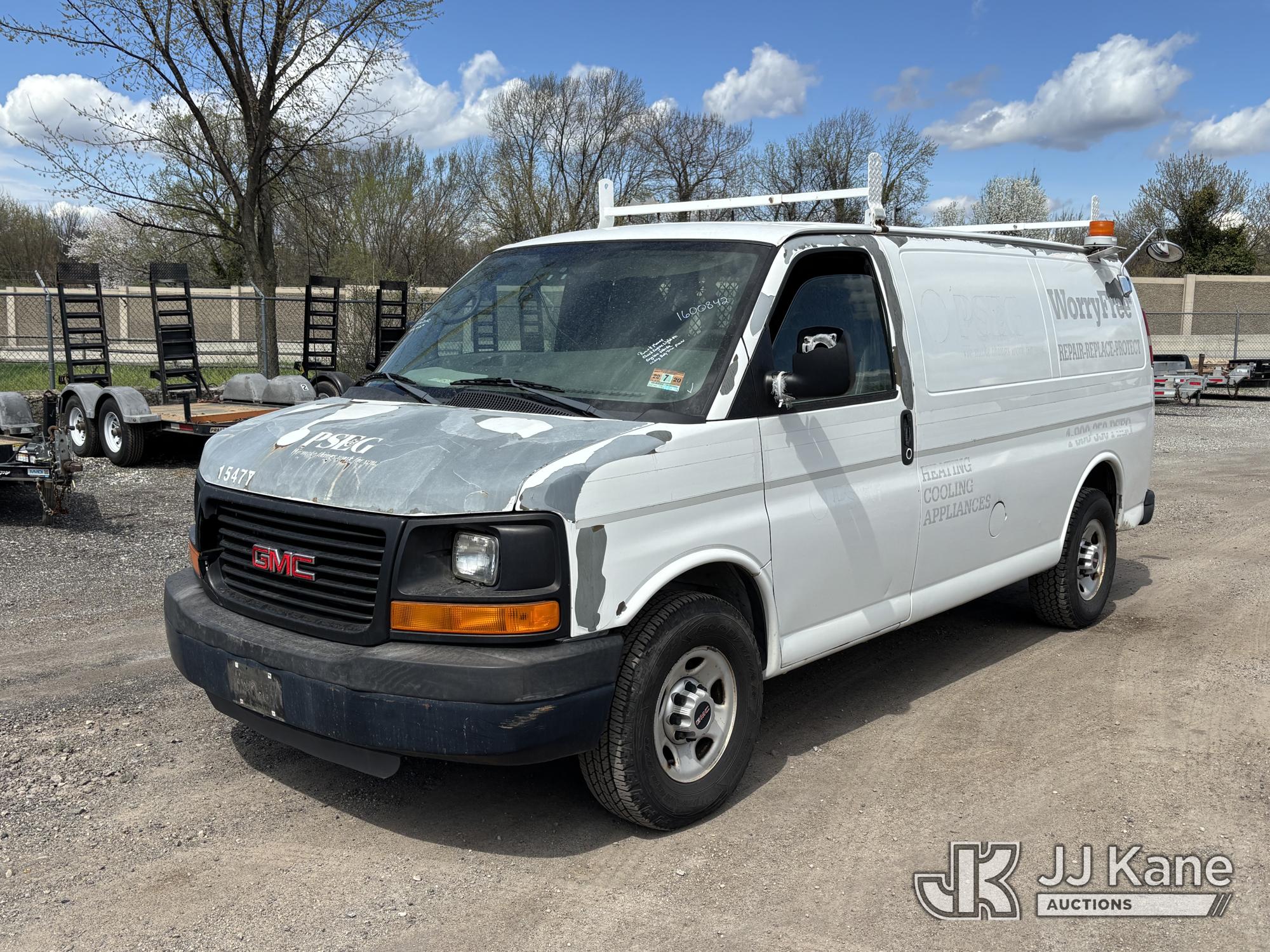 Photo of a 2010 GMC Savana G3500