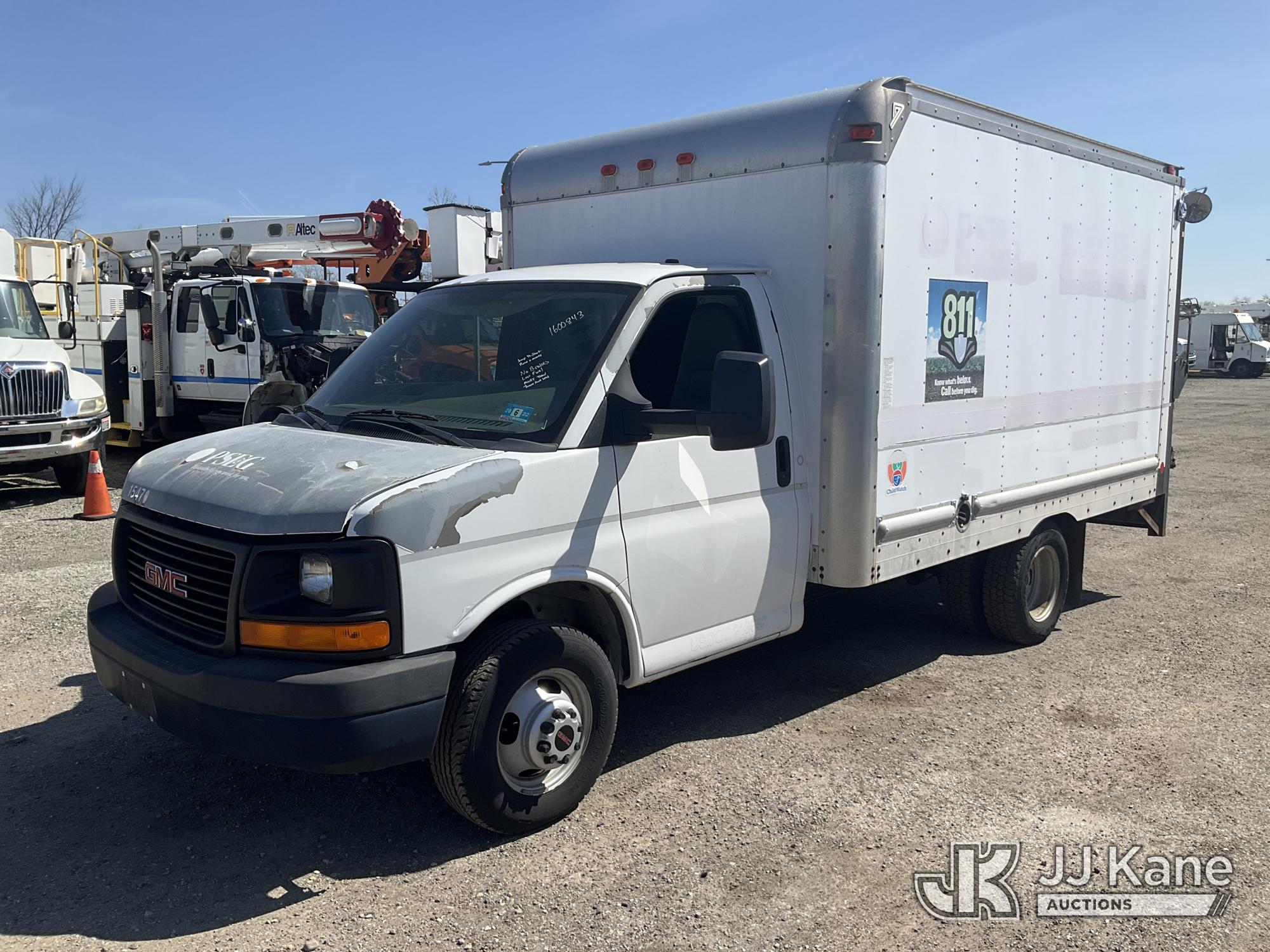 Photo of a 2010 GMC Savana G3500