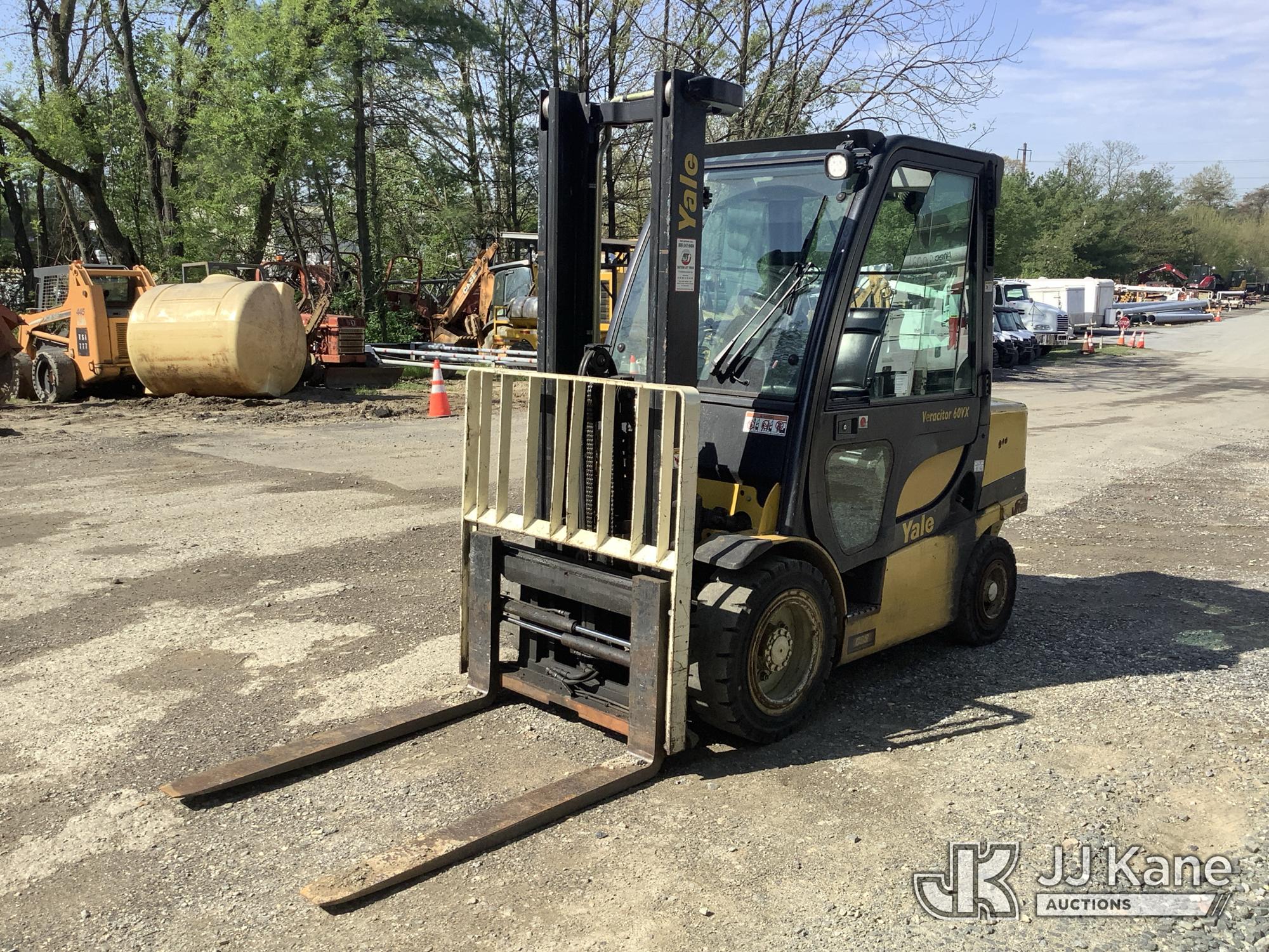 Photo of a 2016 Yale GP060VX
