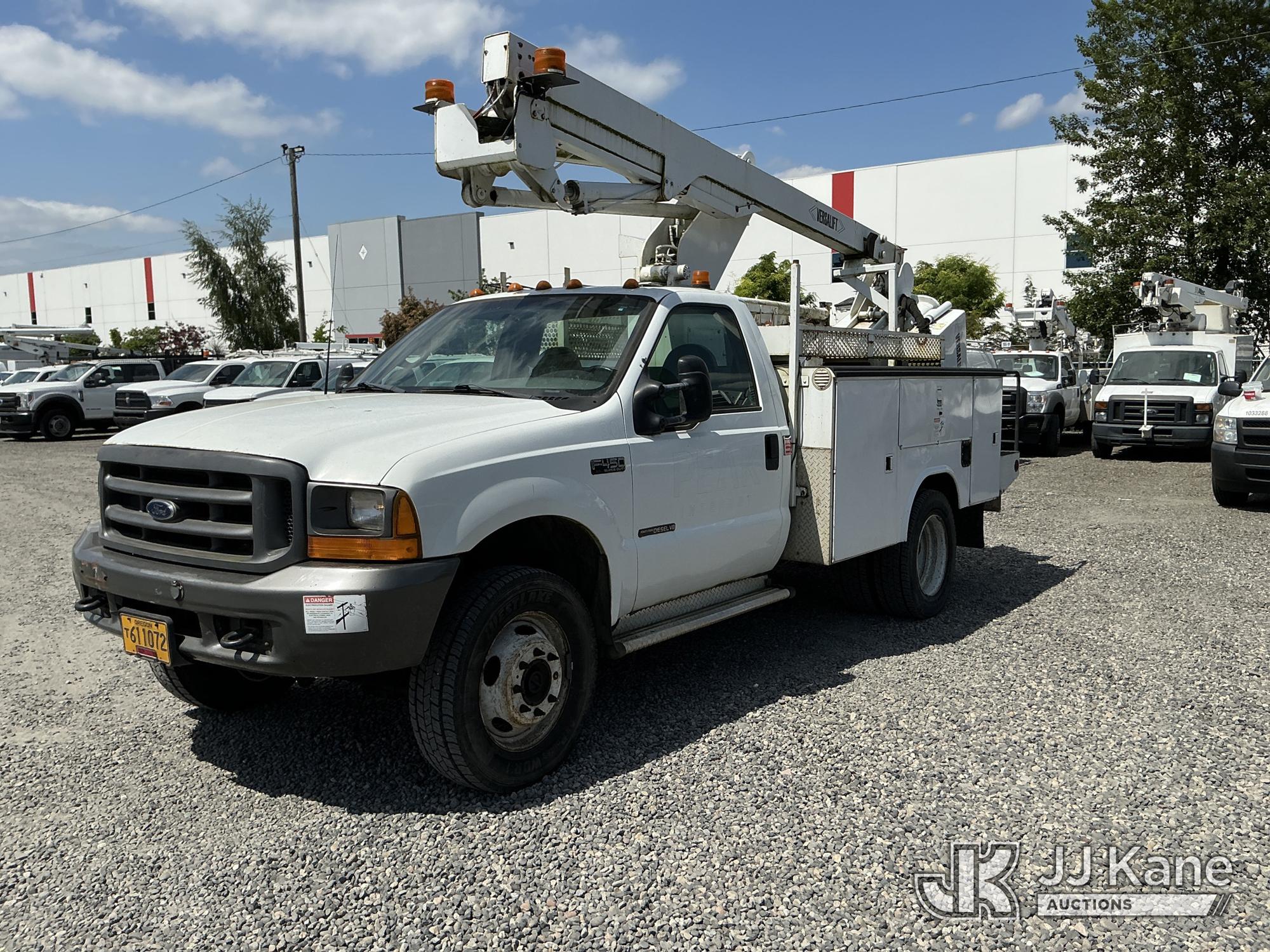 Versalift SST36ENH, Articulating & Telescopic Non-Insulated Bucket Truck mounted behind cab on 2000 Ford F-450 SD Service Truck
