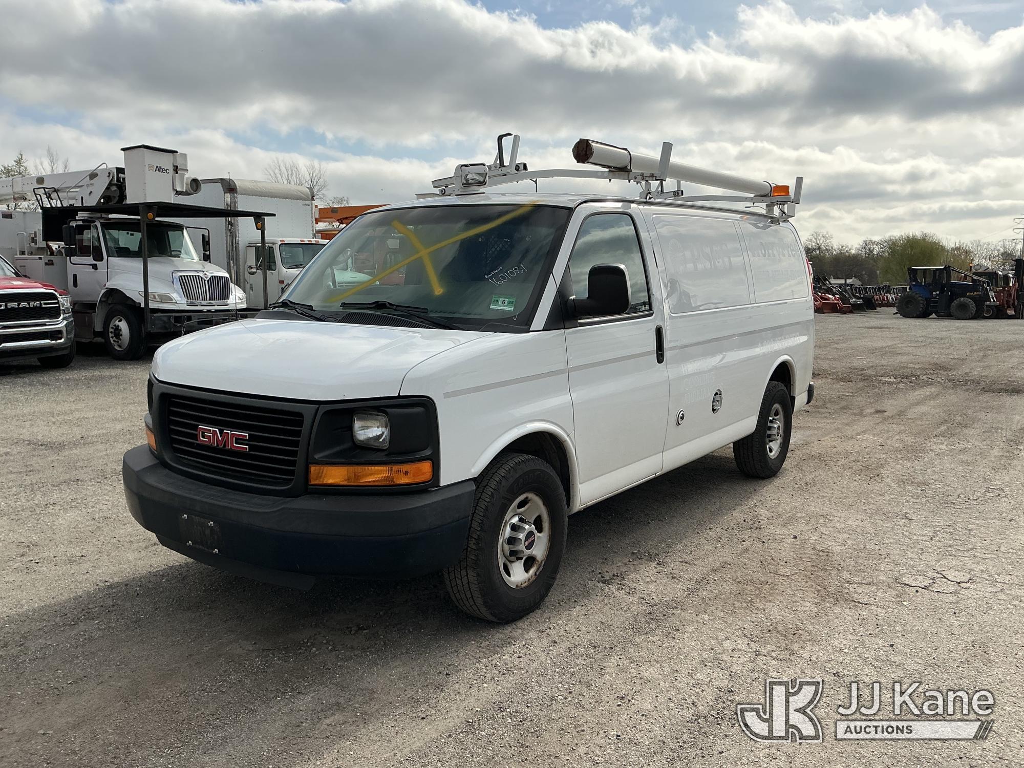Photo of a 2014 GMC Savana G3500