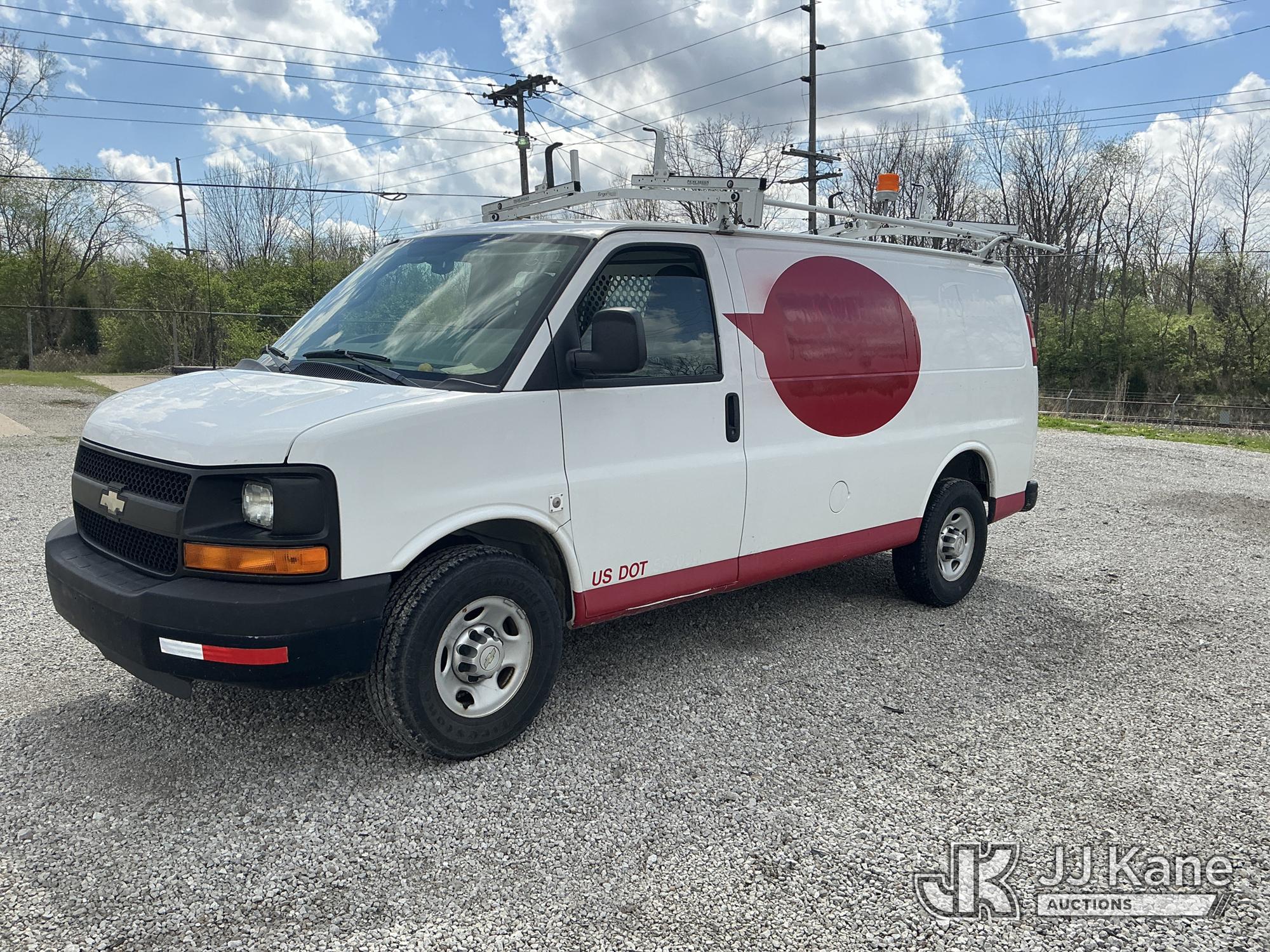 Photo of a 2011 Chevrolet Express G2500