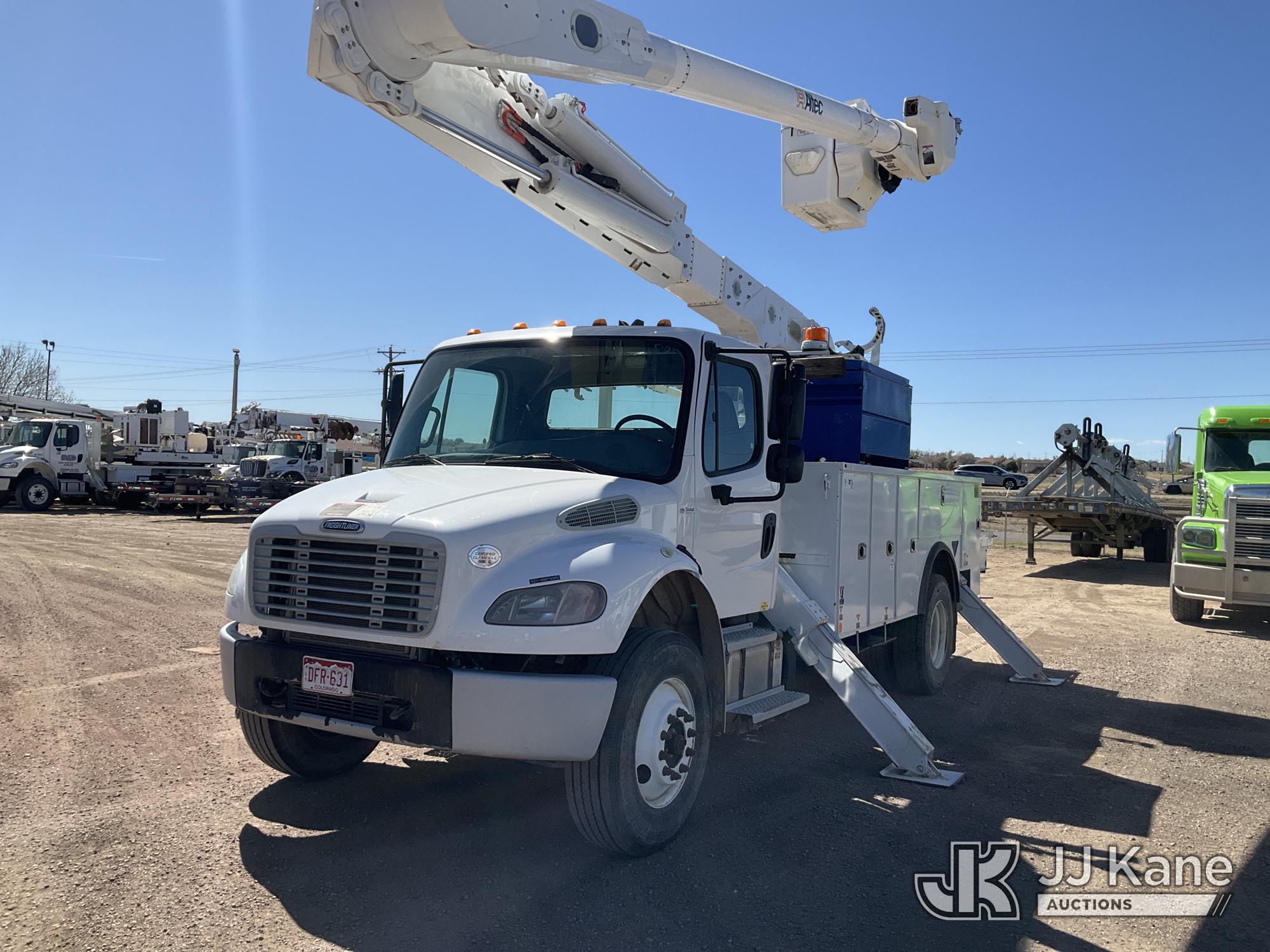 Altec AM55, Material Handling Bucket Truck rear mounted on 2019 Freightliner M2 106 Utility Truck