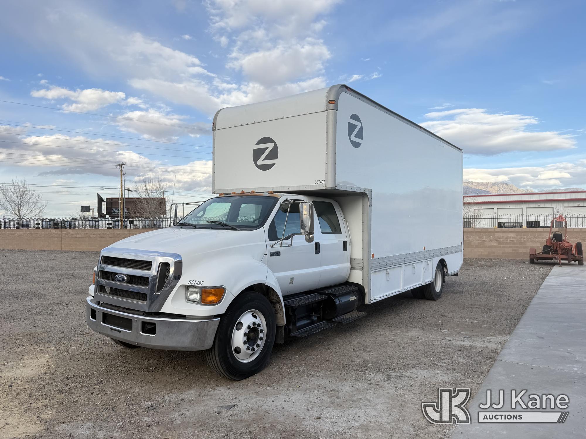 Photo of a 2007 Ford F-650