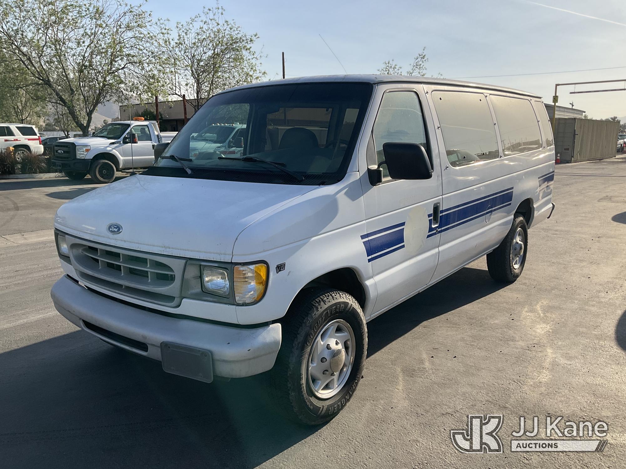 Photo of a 1997 Ford Club Wagon