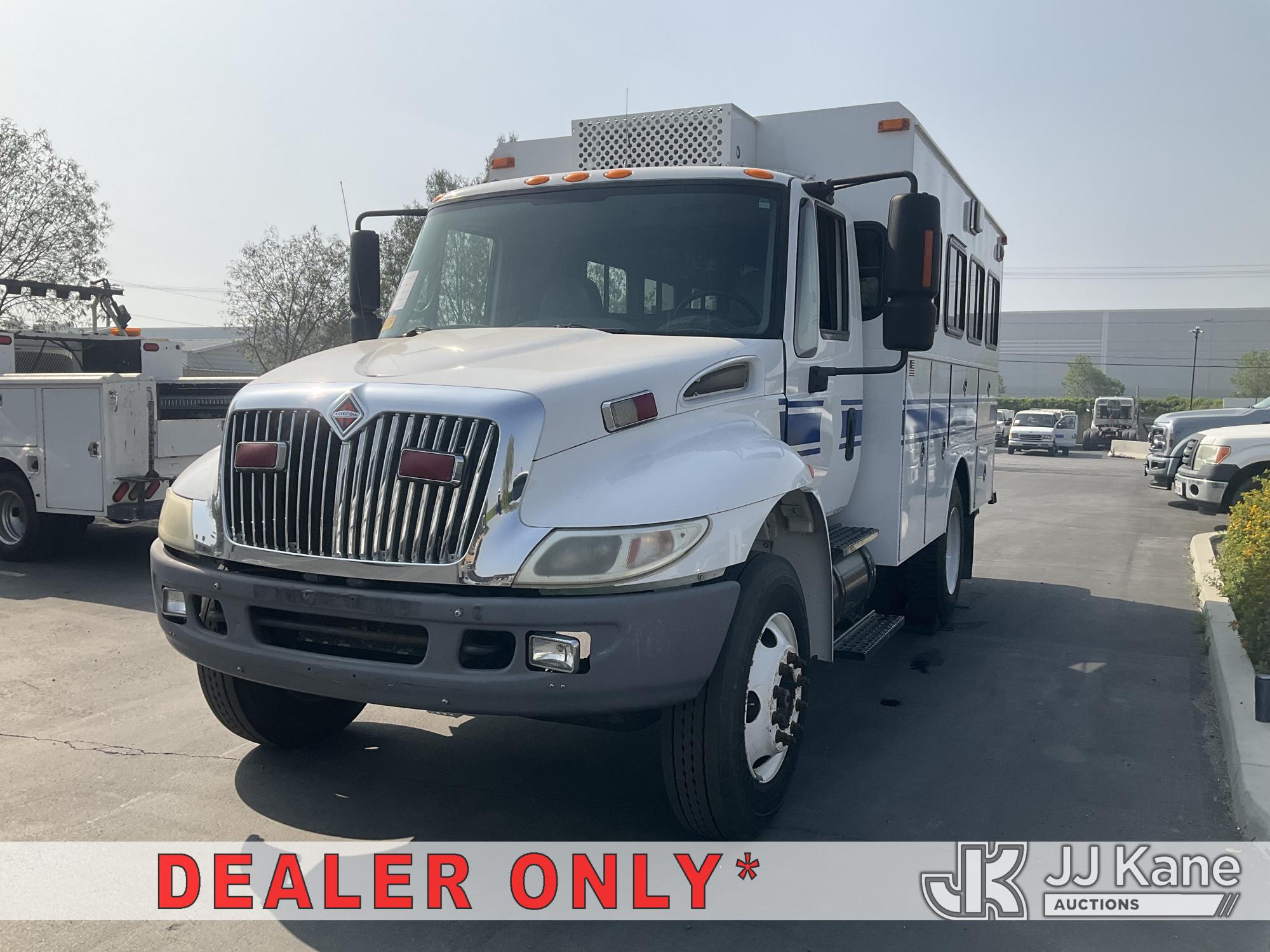 Photo of a 2007 International 4300