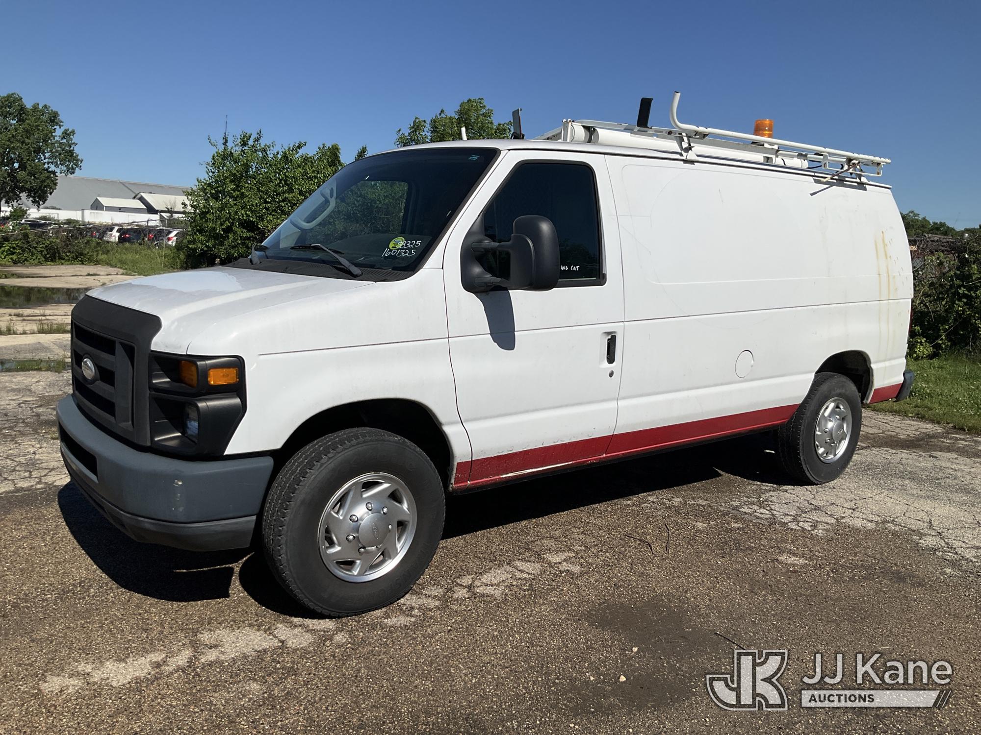 Photo of a 2010 Ford E250