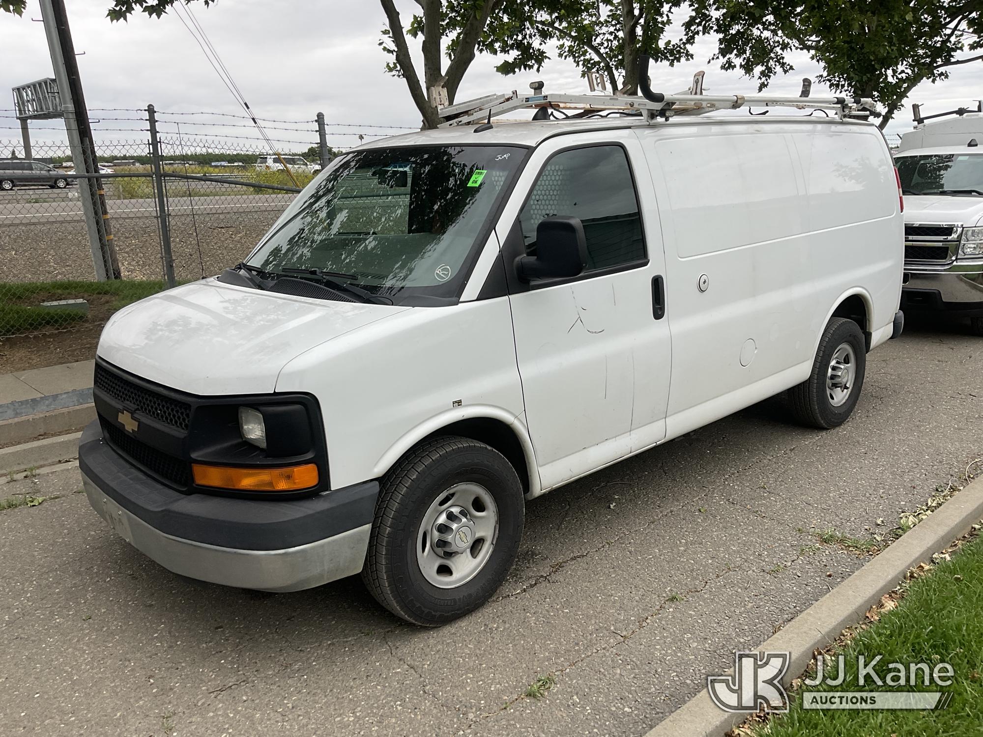 Photo of a 2014 Chevrolet Express 2500