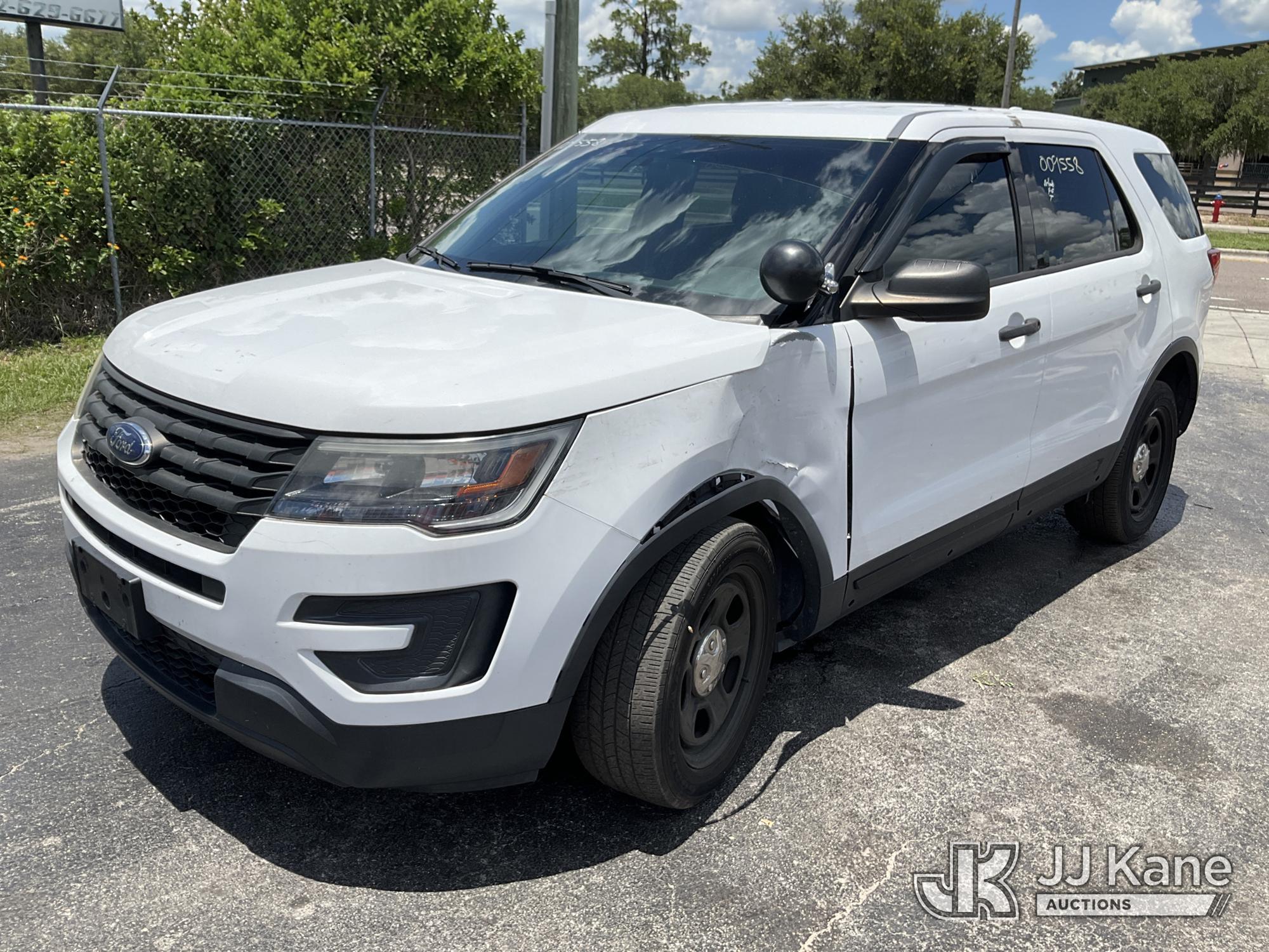 Photo of a 2016 Ford Explorer AWD Police Interceptor
