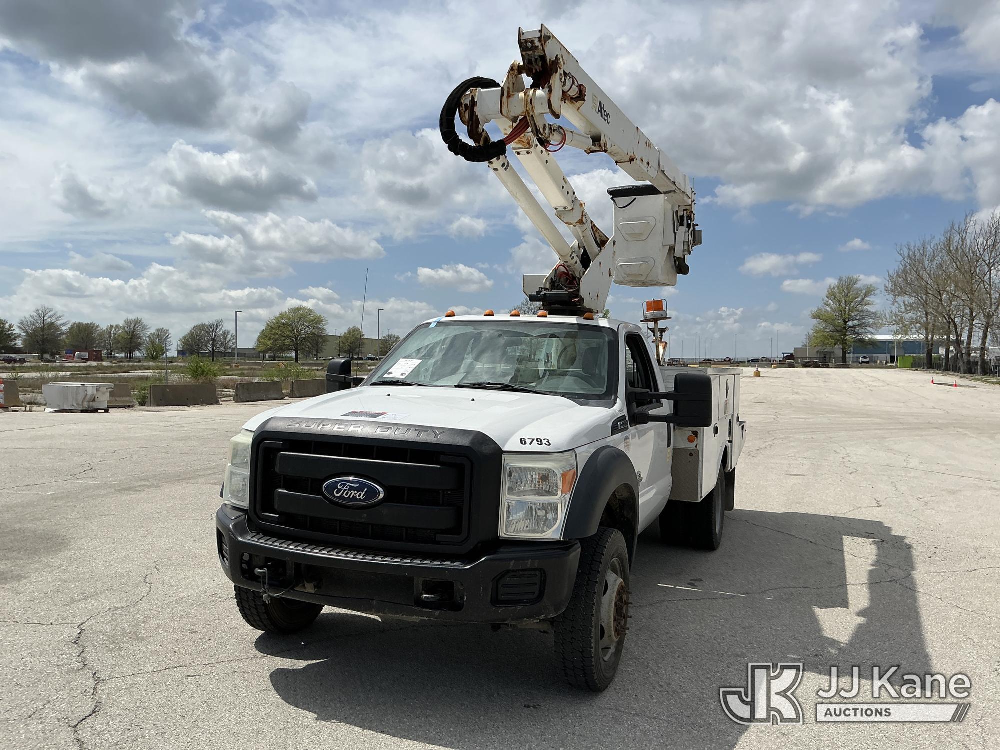 Photo of a 2016 Ford F-550