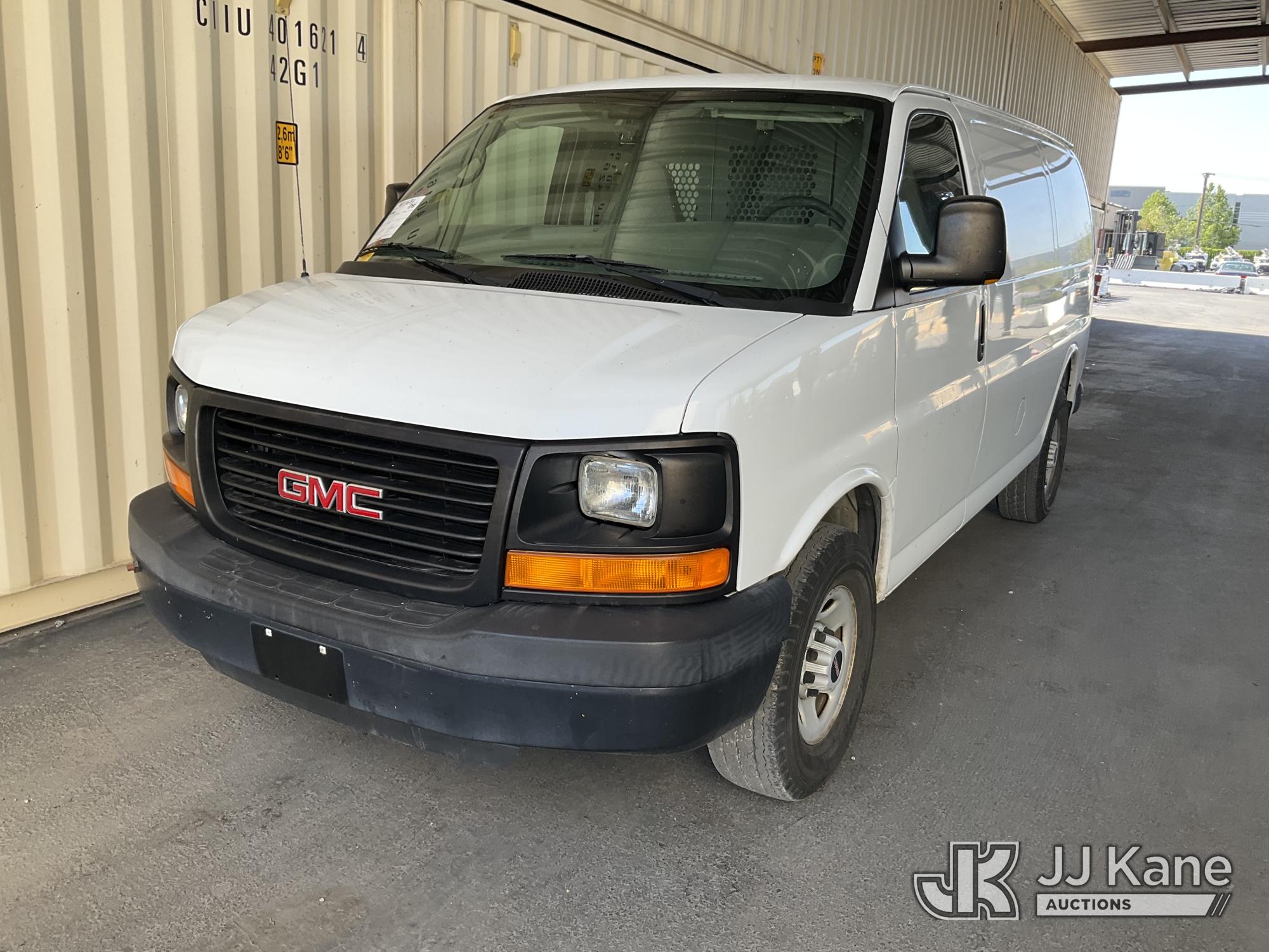 Photo of a 2008 GMC Savana