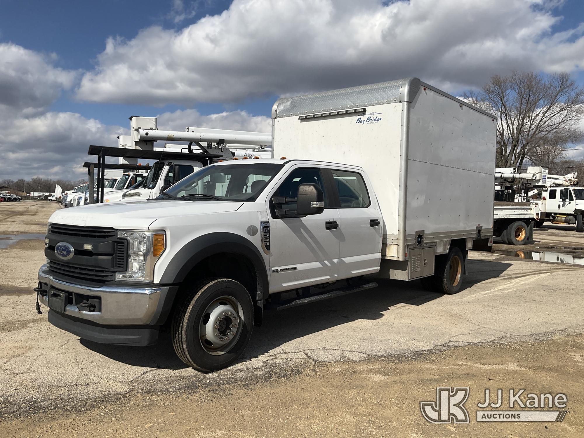 Photo of a 2017 Ford F-550
