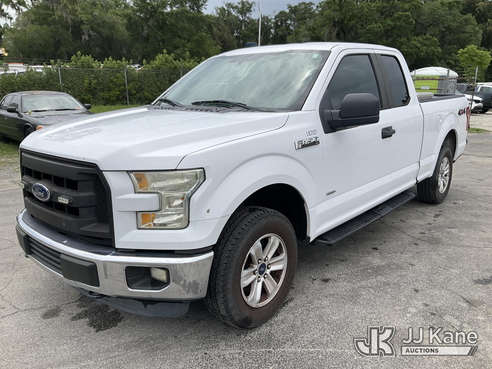 Photo of a 2015 Ford F150 4x4