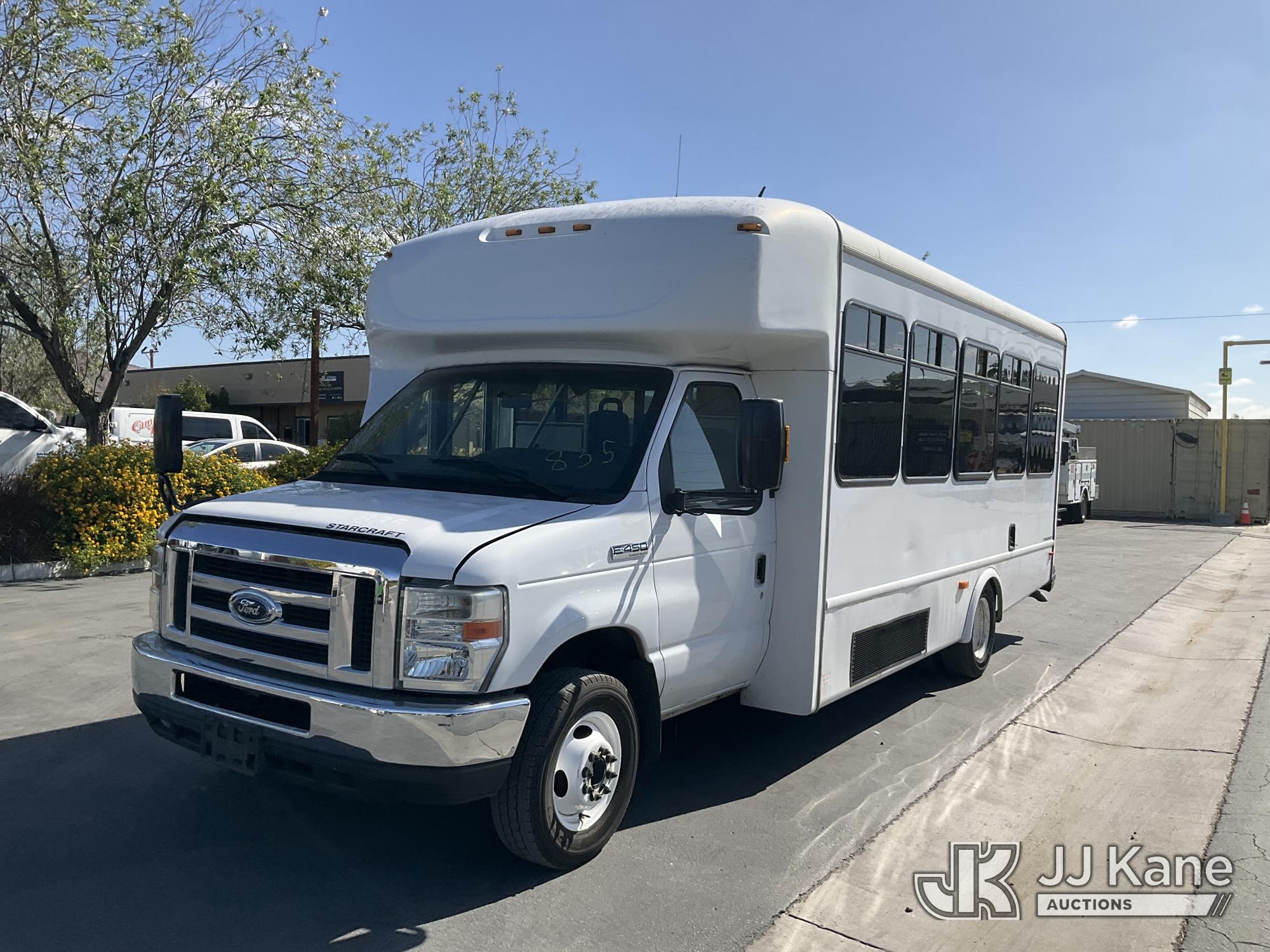 Photo of a 2013 Ford Econoline