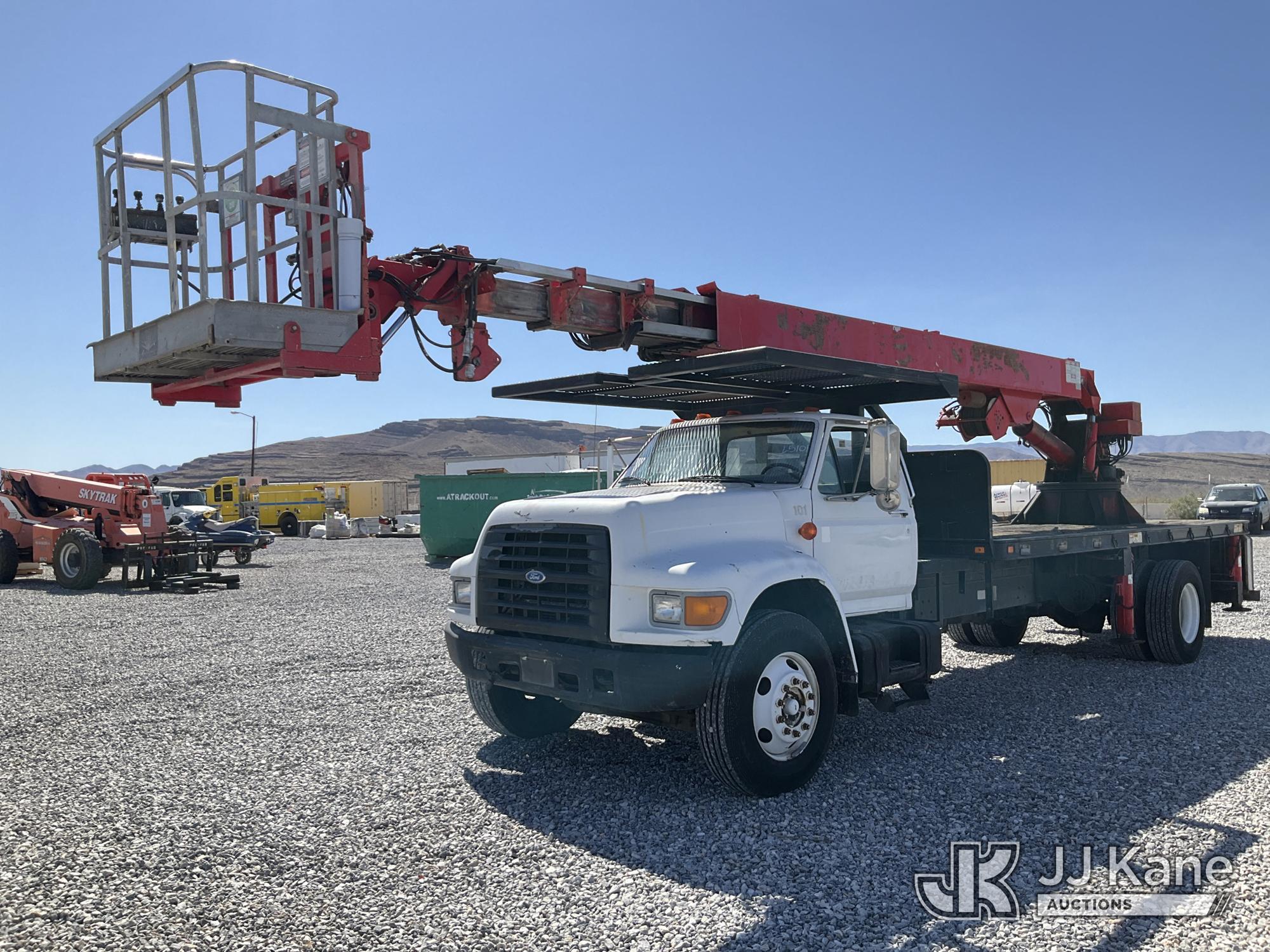 1997 Ford F800