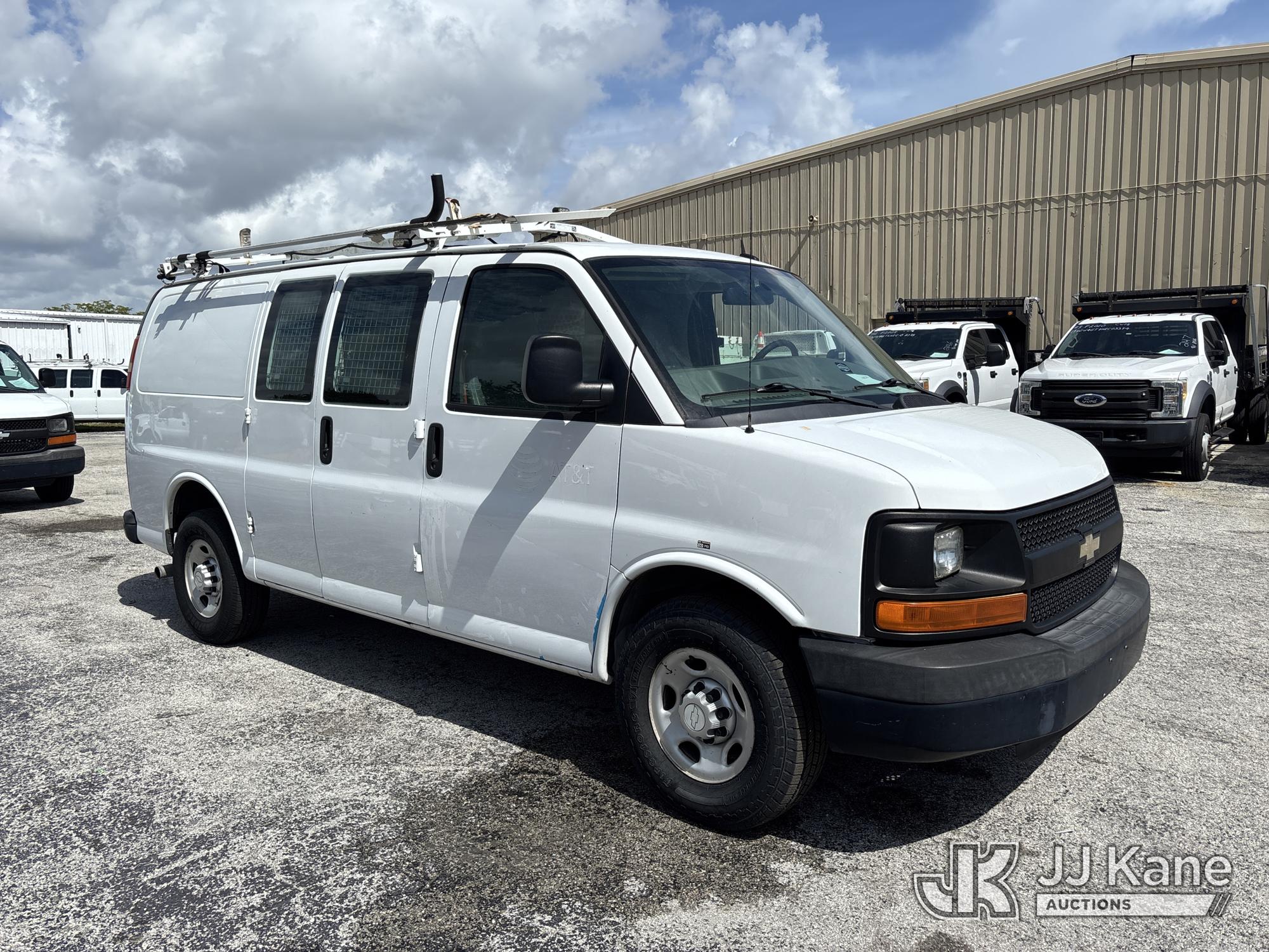 2015 Chevrolet EXPRESS 2500
