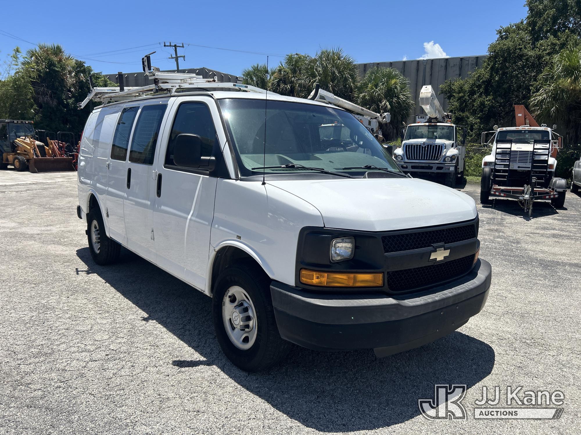 2016 Chevrolet EXPRESS G2500
