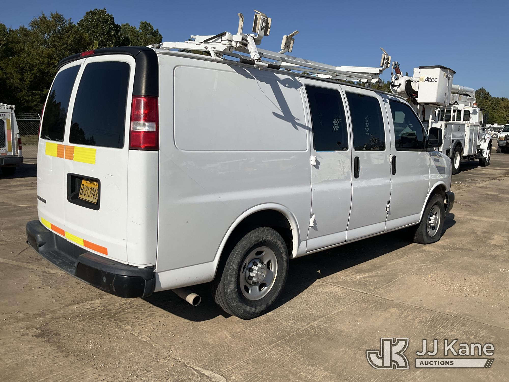 2017 Chevrolet EXPRESS G2500