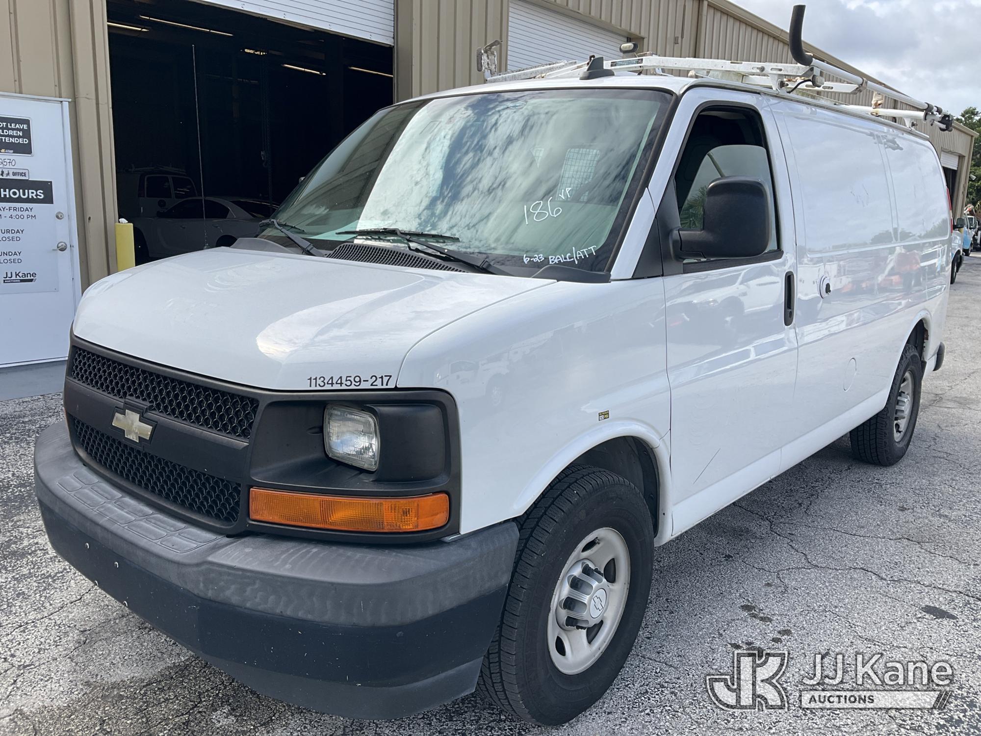 Photo of a 2017 Chevrolet Express G2500