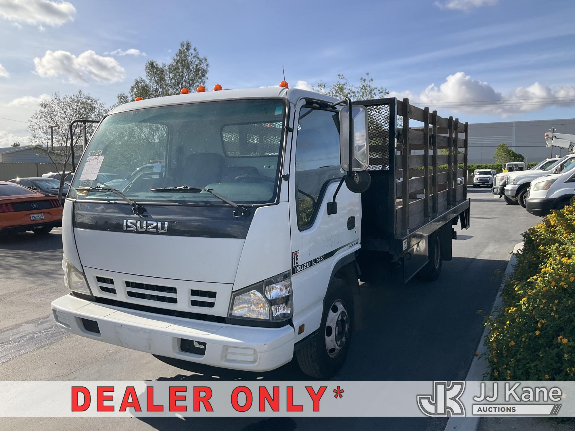 Photo of a 2006 Isuzu NPR