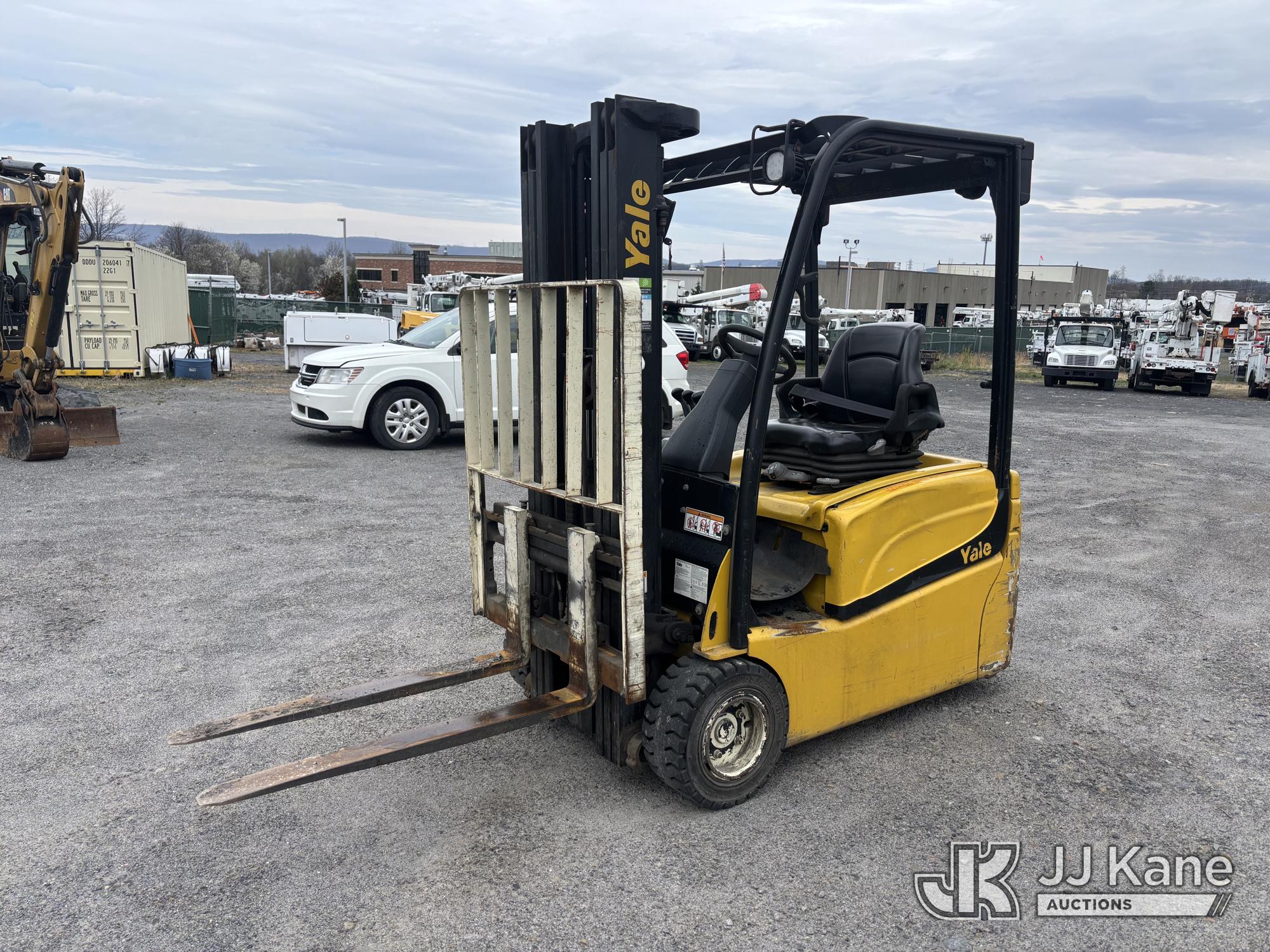 Photo of a 2013 Yale ERP040VTN36TE082