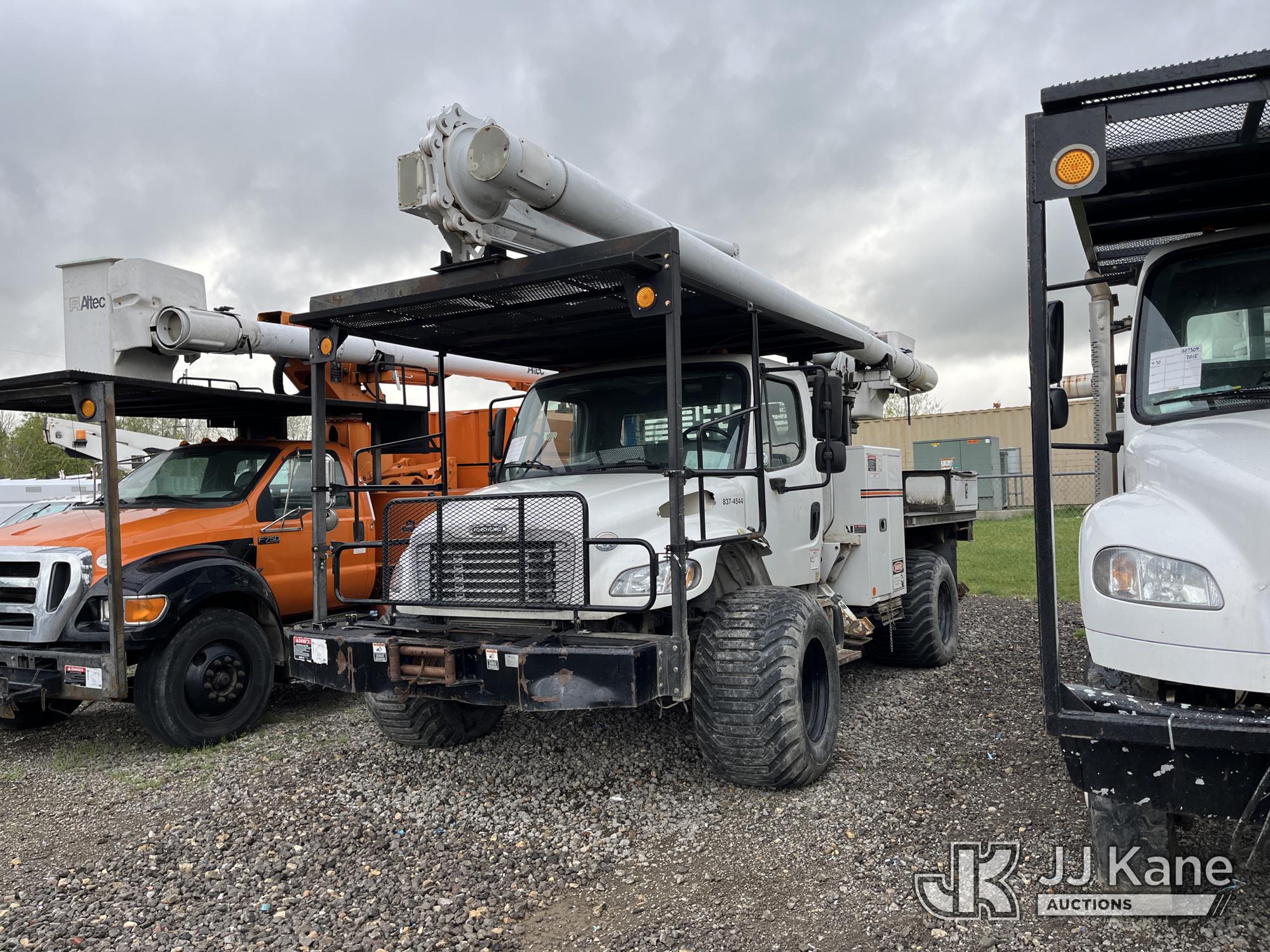 Altec LR758RM, Over-Center Bucket Truck rear mounted on 2014 Freightliner M2 106 4x4 Flatbed Truck