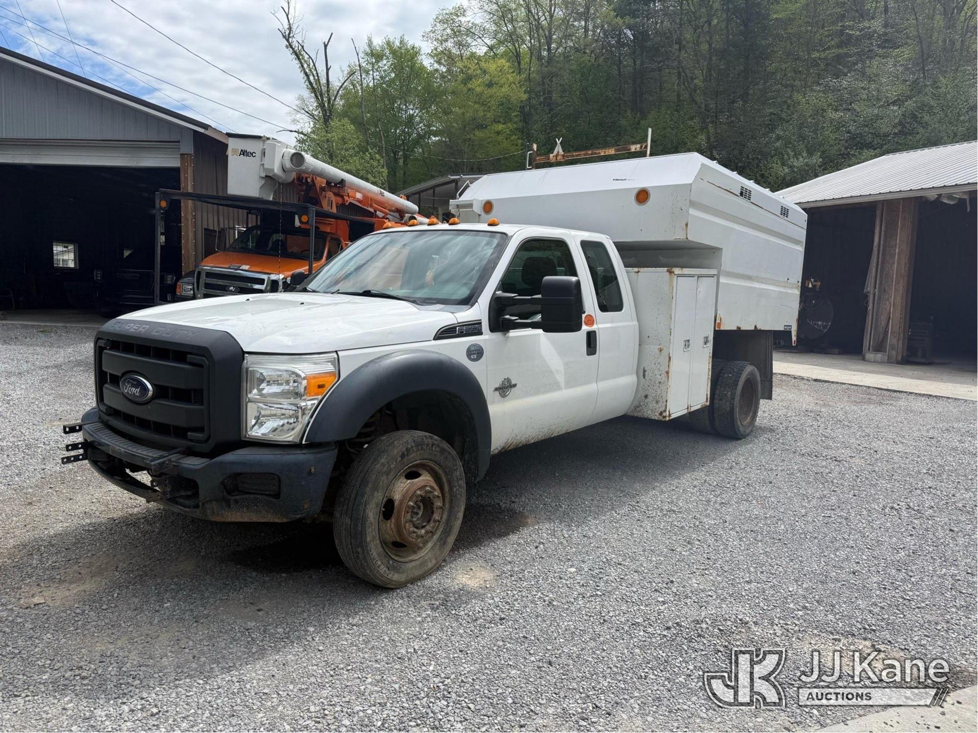 Photo of a 2015 Ford F-550