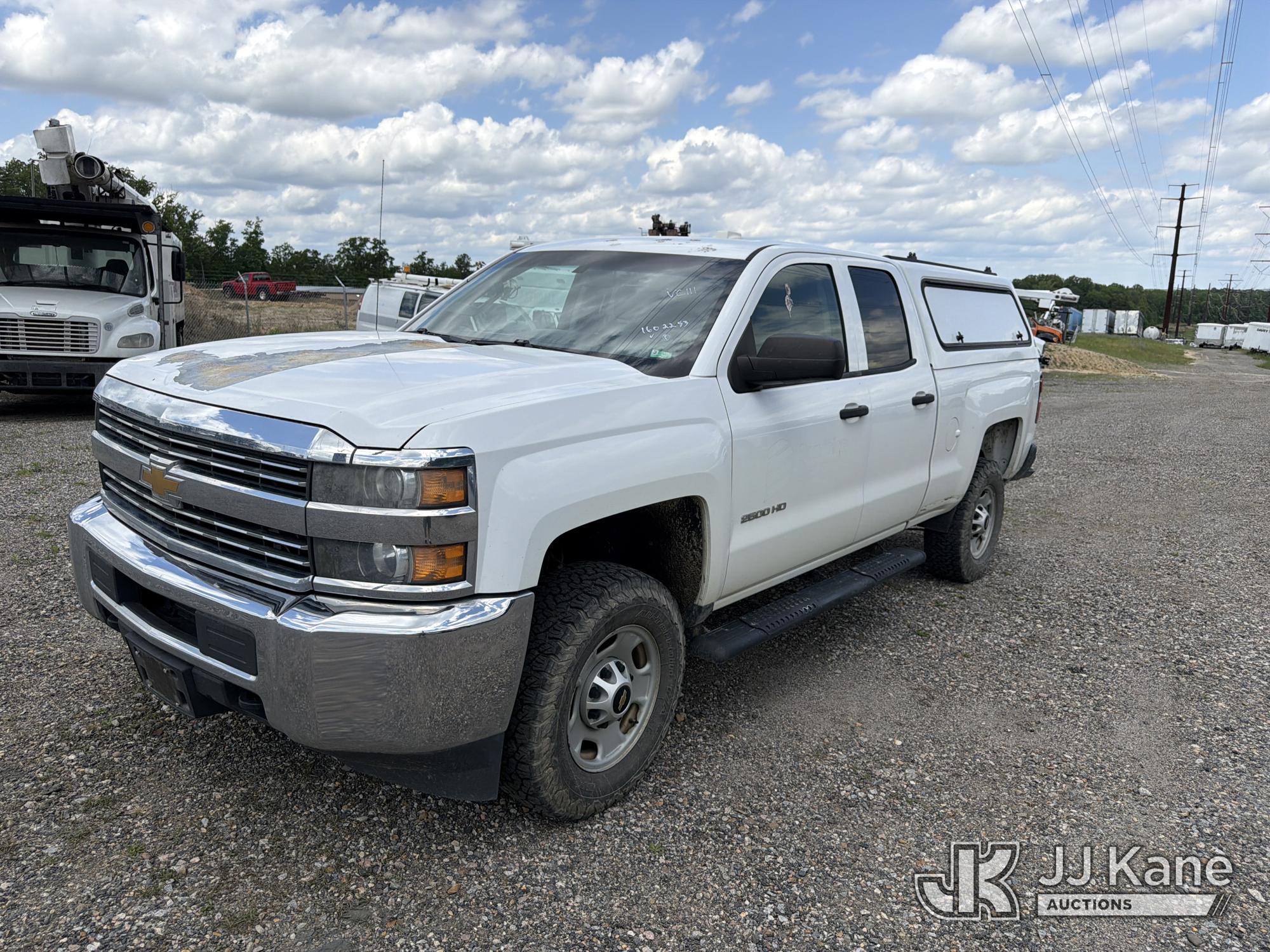 Photo of a 2015 Chevrolet Silverado 2500HD 4x4