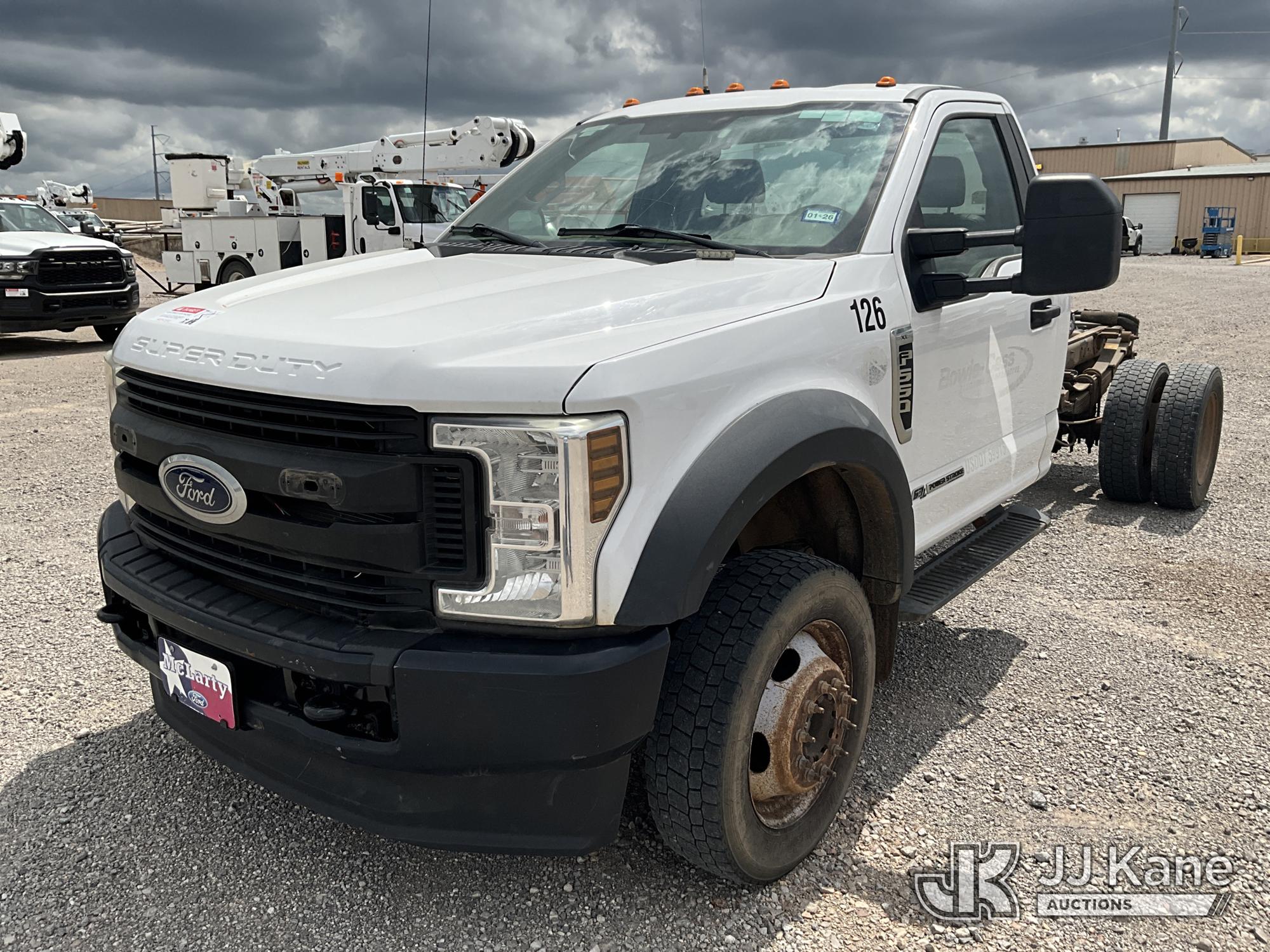 Photo of a 2019 Ford F550 4x4