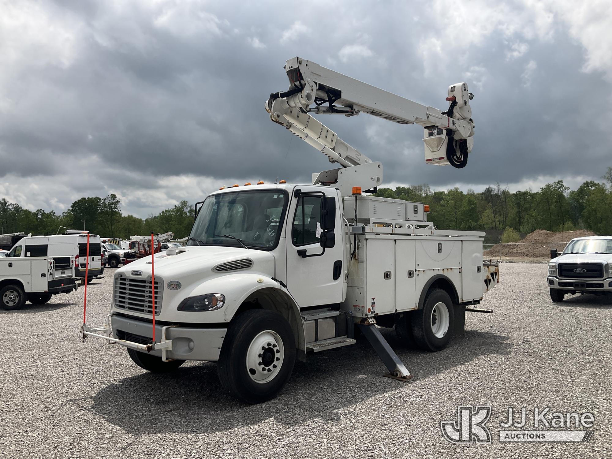 Photo of a 2015 Freightliner M2 106