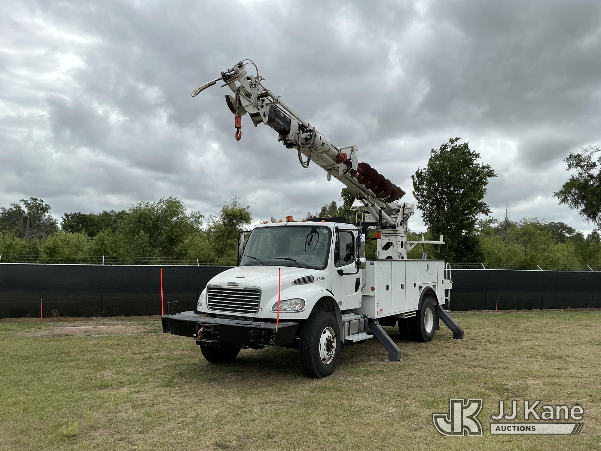 Photo of a 2020 Freightliner M2 4x4