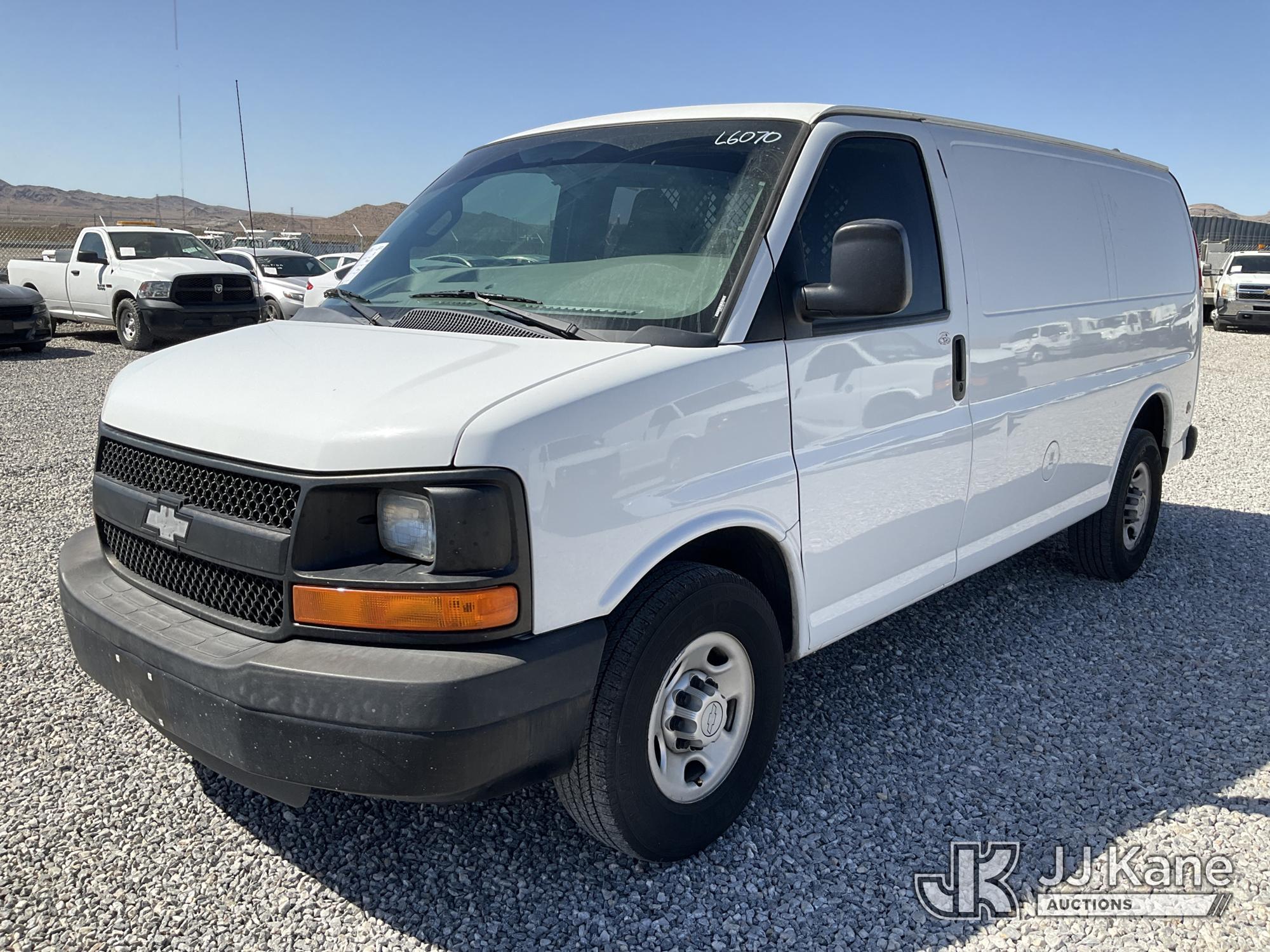 Photo of a 2016 Chevrolet Express G2500