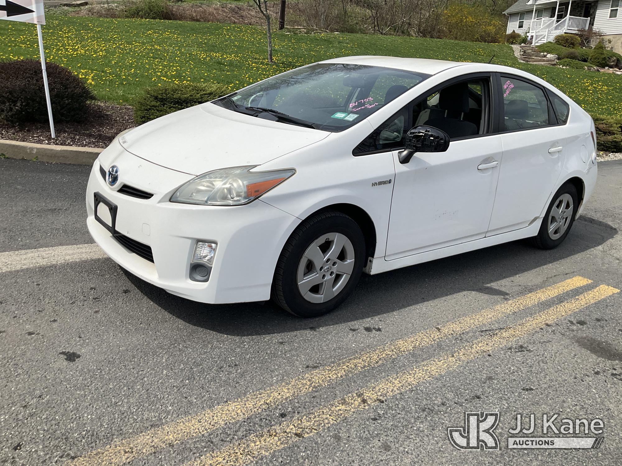 2010 Toyota Prius Hybrid 4-Door Hatch Back