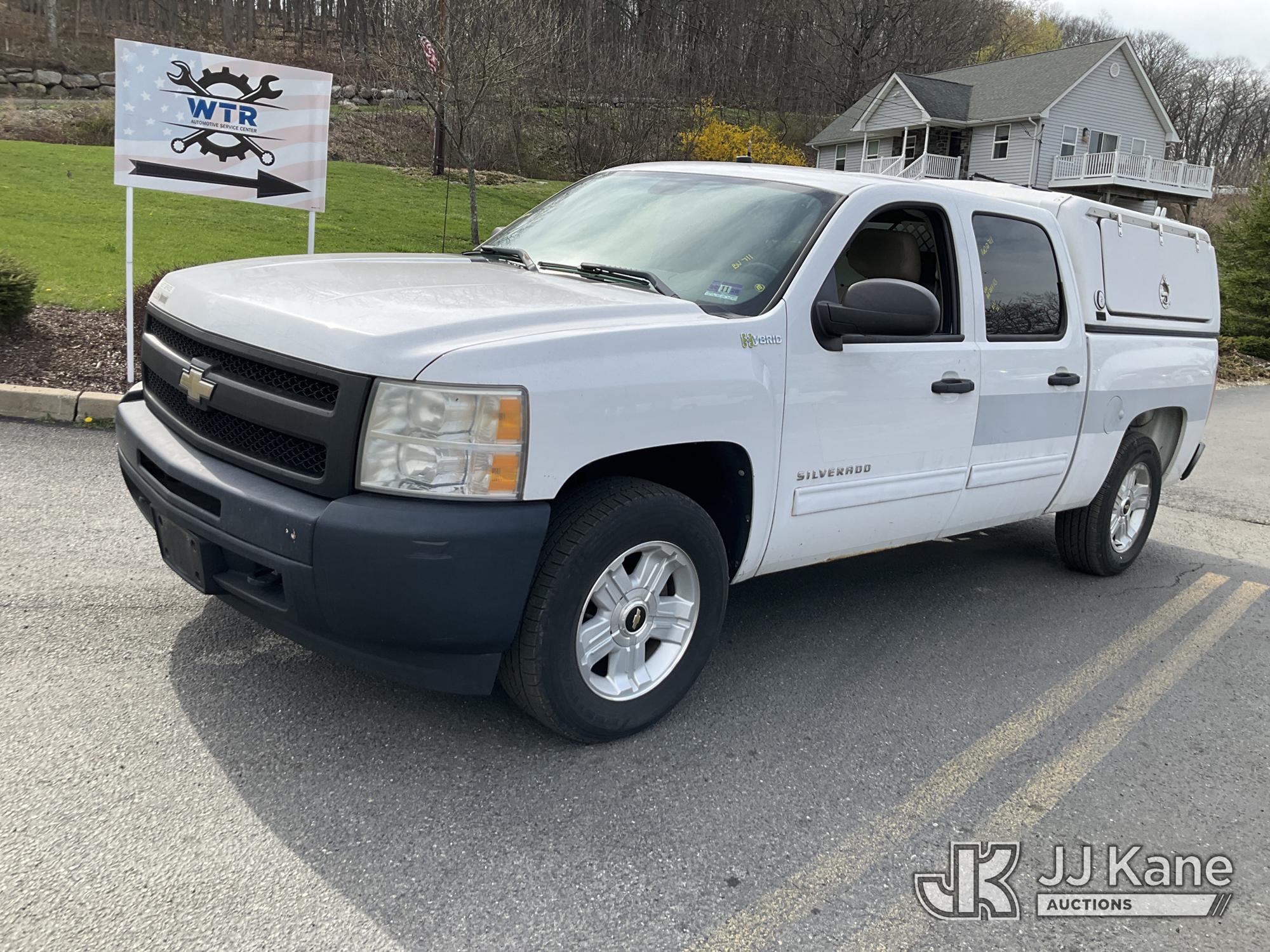 Photo of a 2010 Chevrolet Silverado 1500 2WD Hybrid