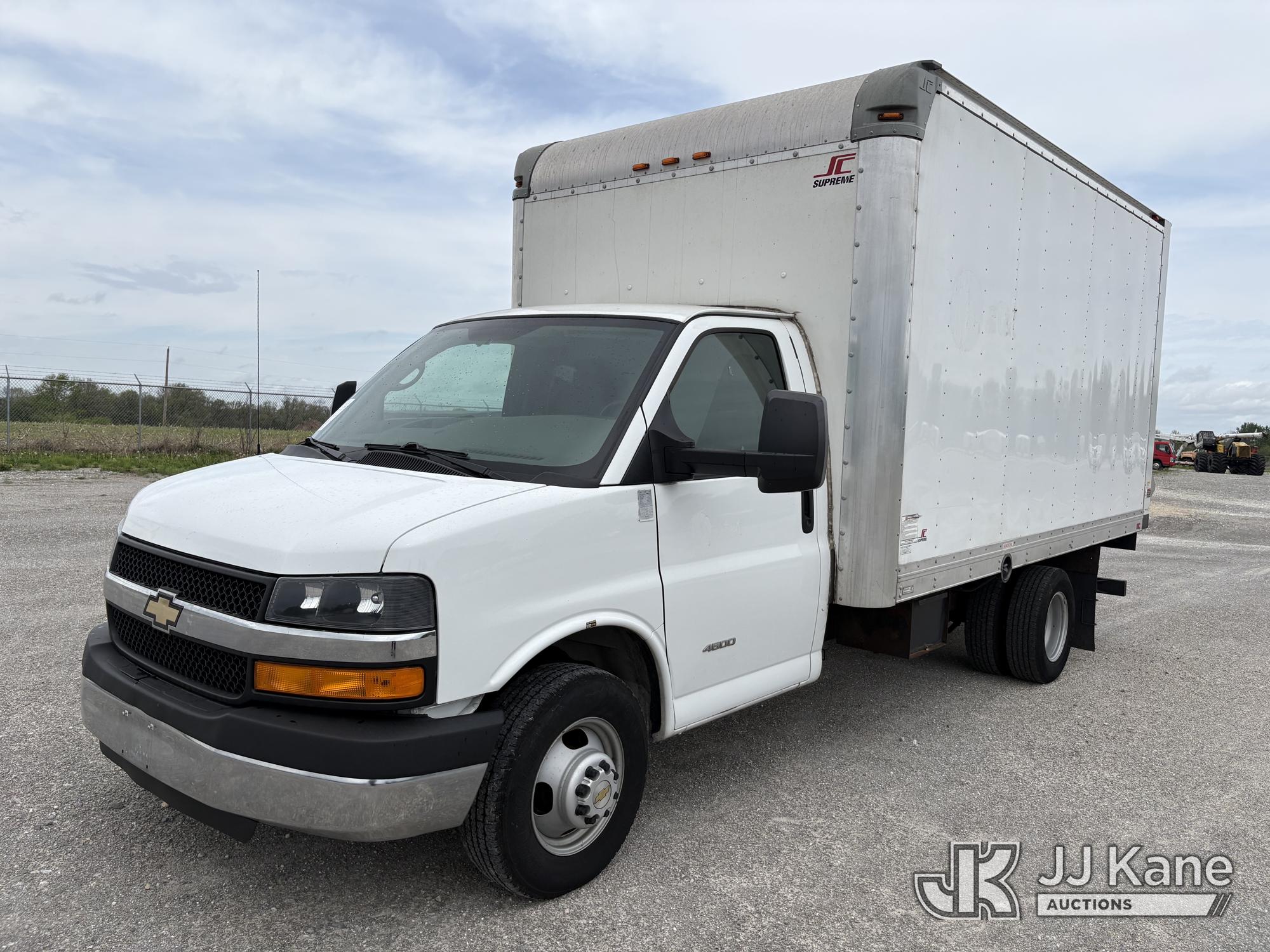 Photo of a 2015 Chevrolet Express G4500