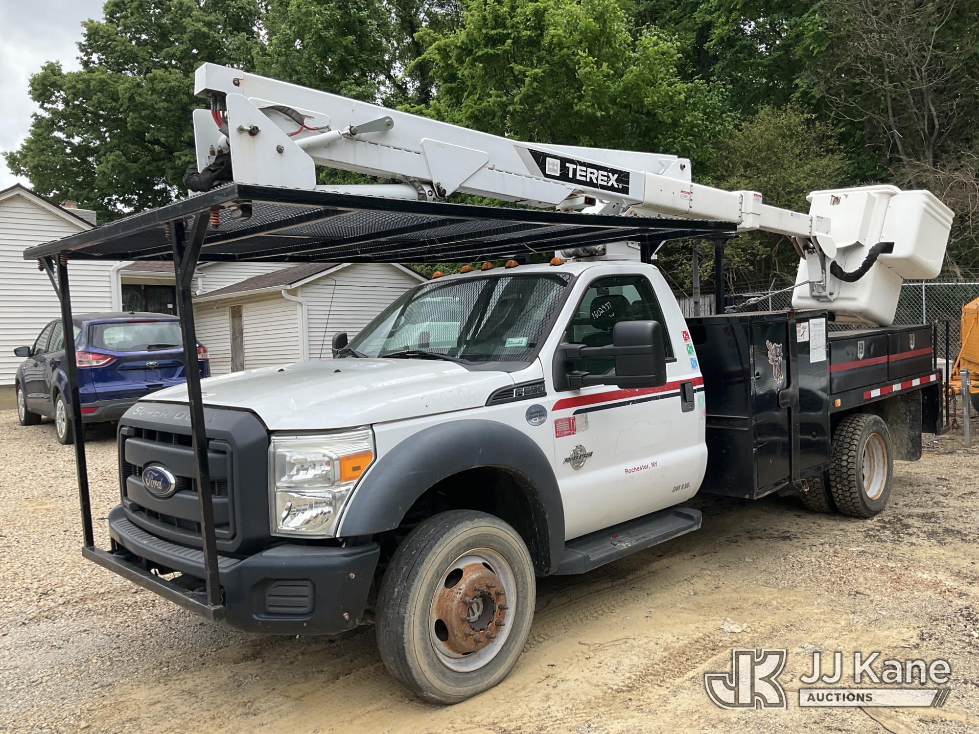 Photo of a 2015 Ford F-550