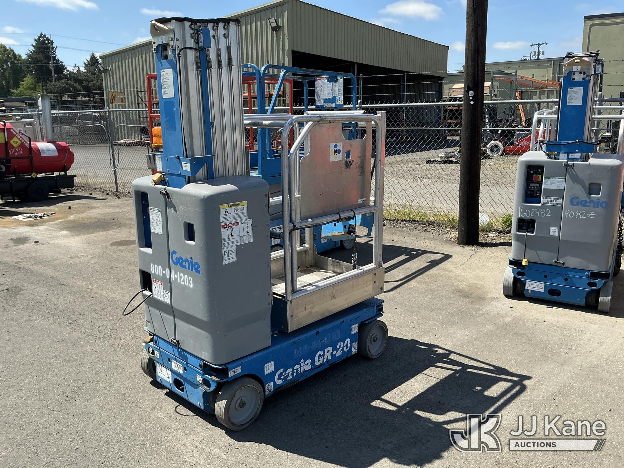 Photo of a 2015 Genie GR-20