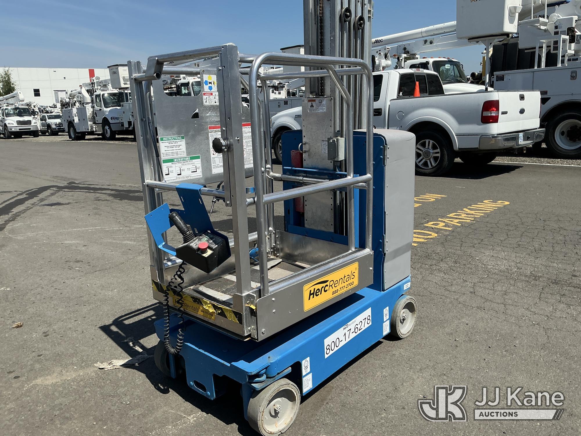 Photo of a 2017 Genie GR-20