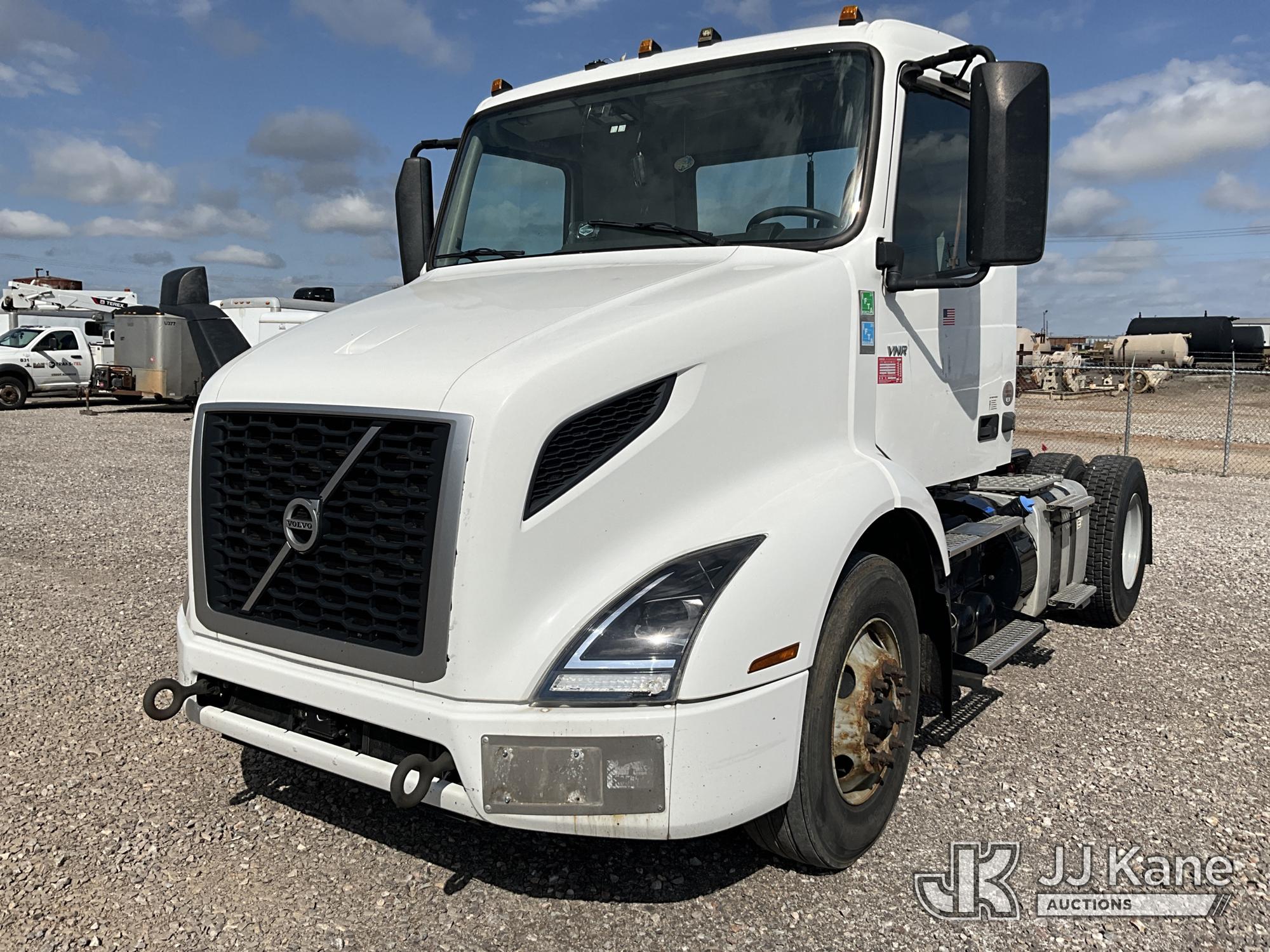 Photo of a 2022 Volvo VNR