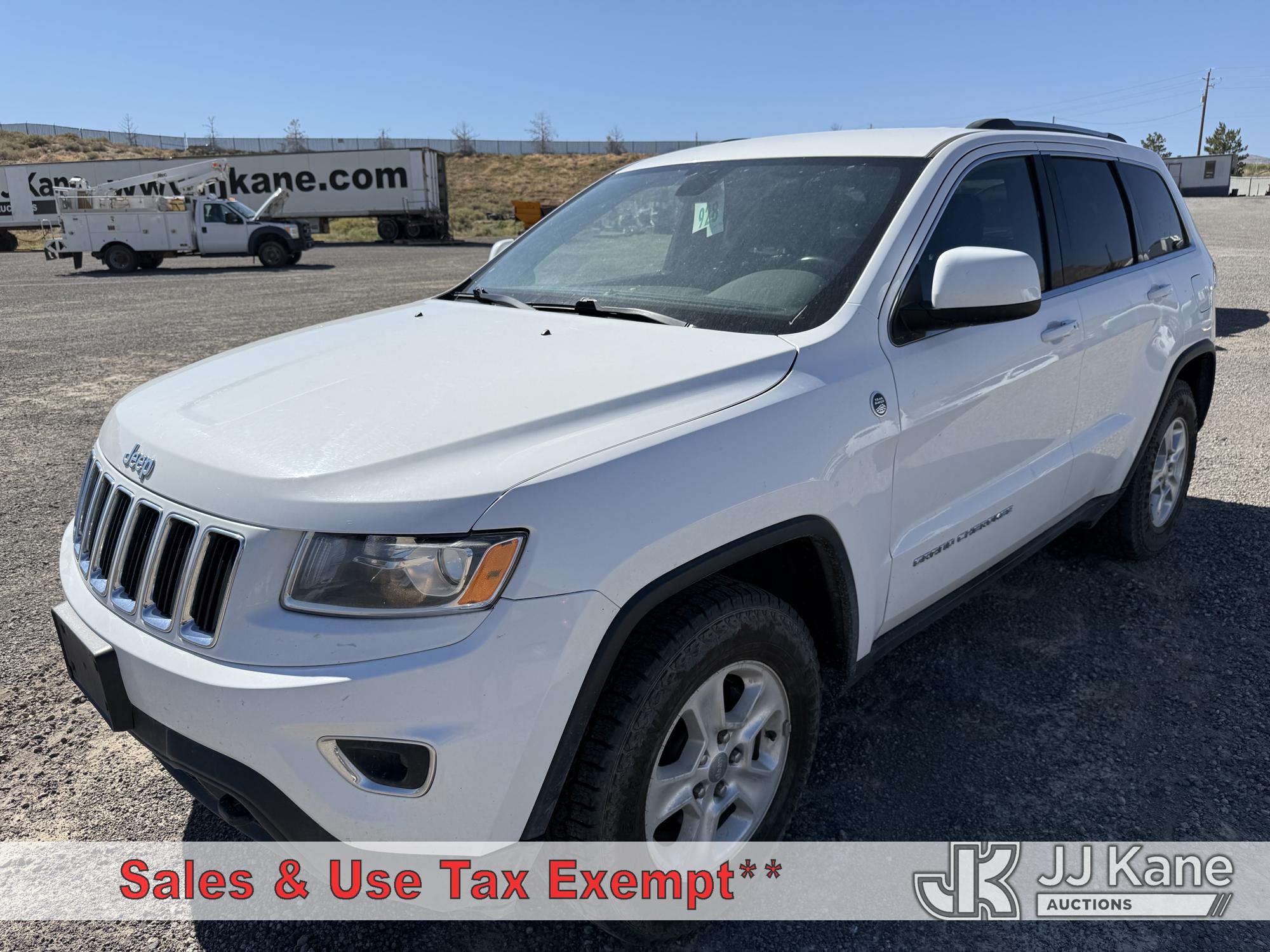 Photo of a 2016 Jeep Grand Cherokee