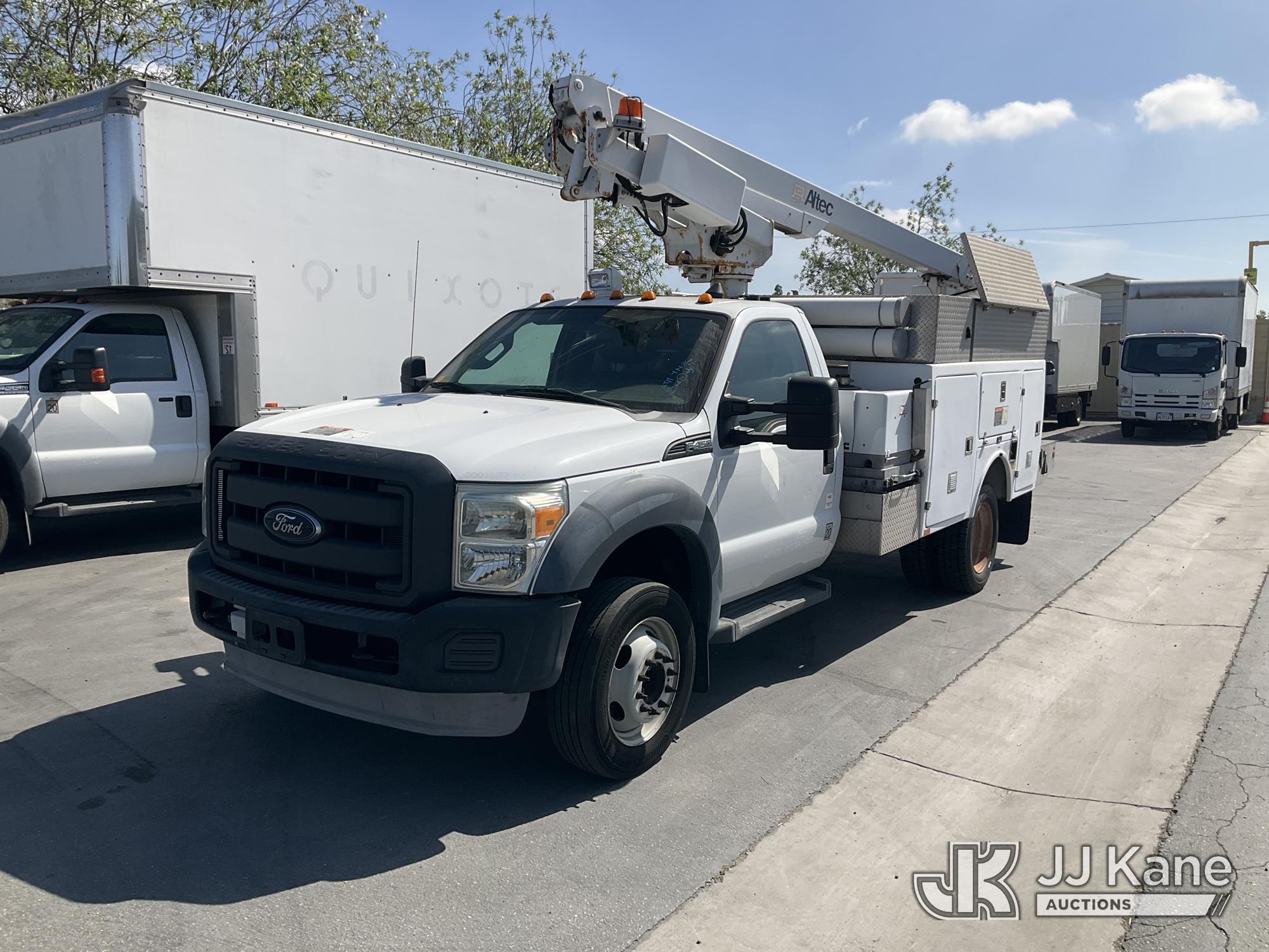 Photo of a 2012 Ford F-450 SD