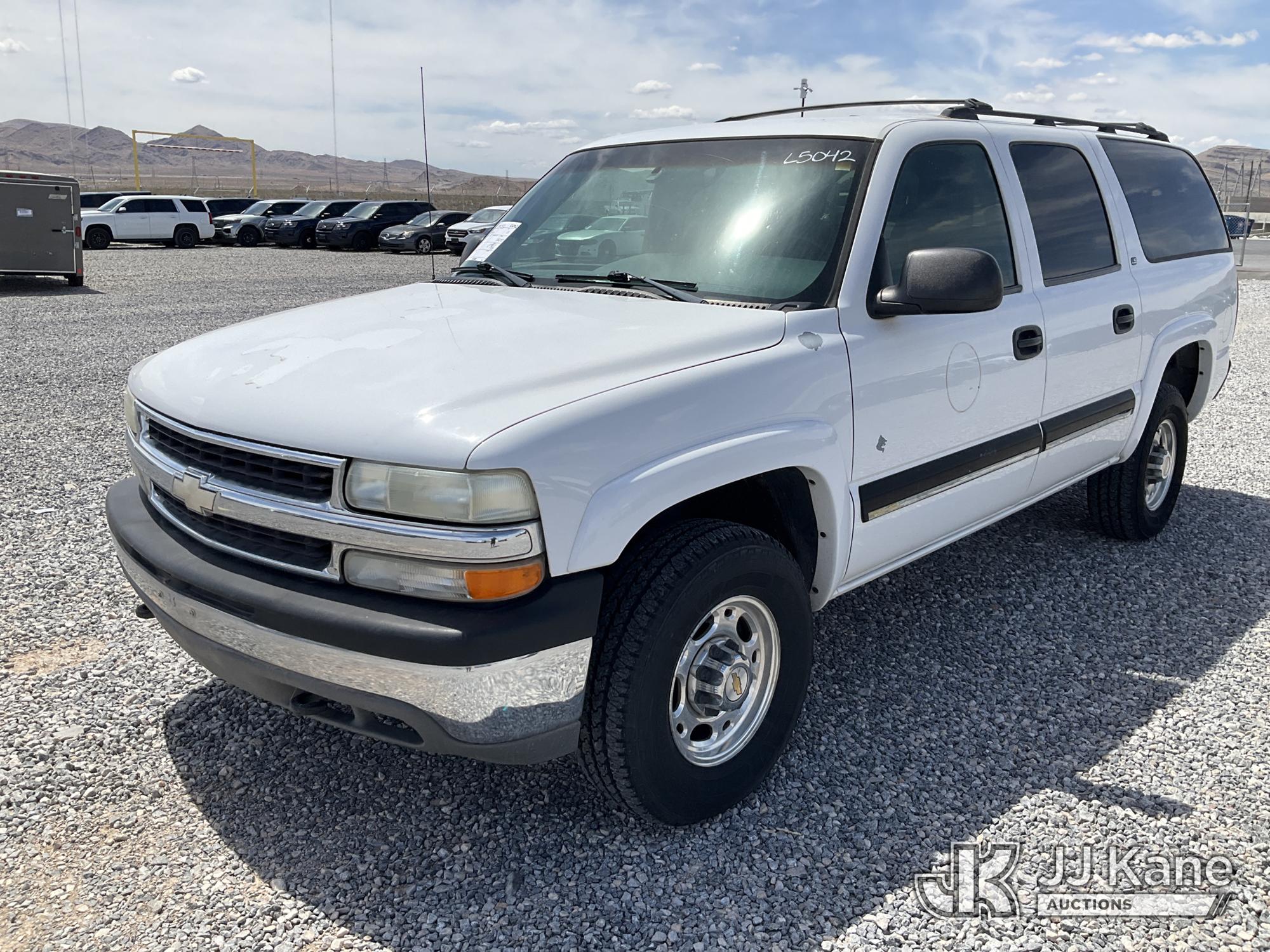 Photo of a 2001 Chevrolet Suburban 4x4