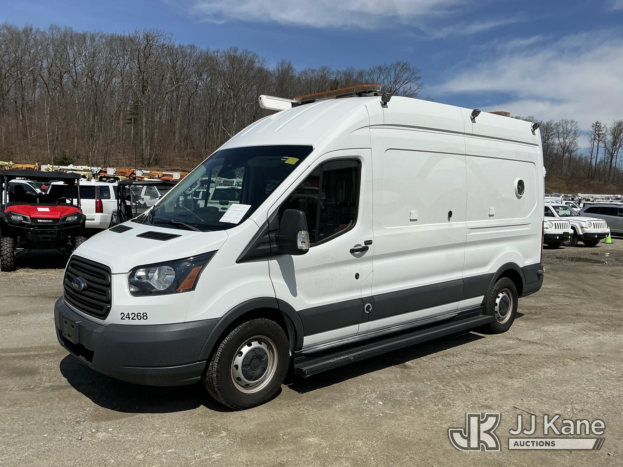 Photo of a 2015 Ford Transit-350