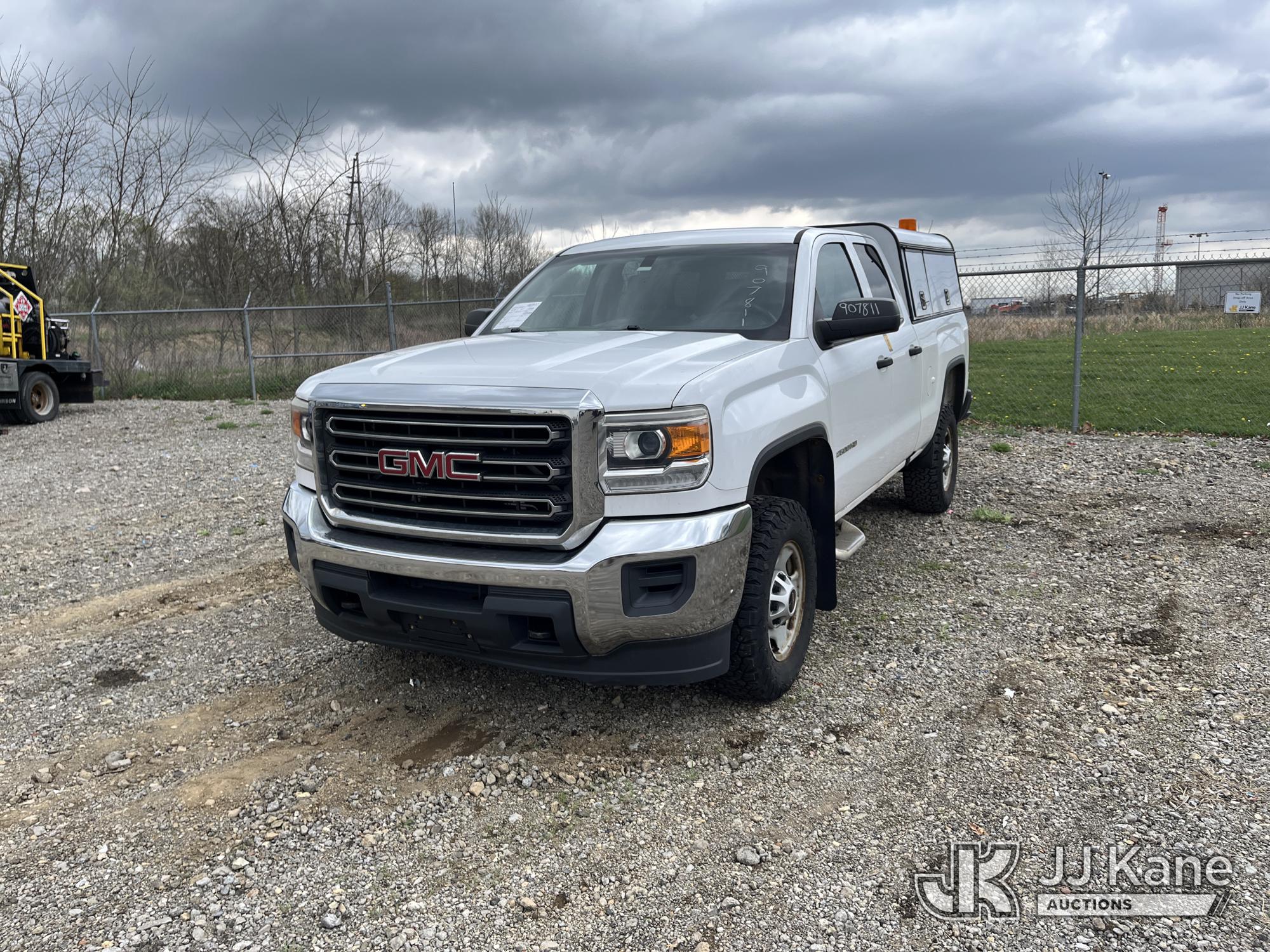 Photo of a 2016 GMC Sierra 2500HD