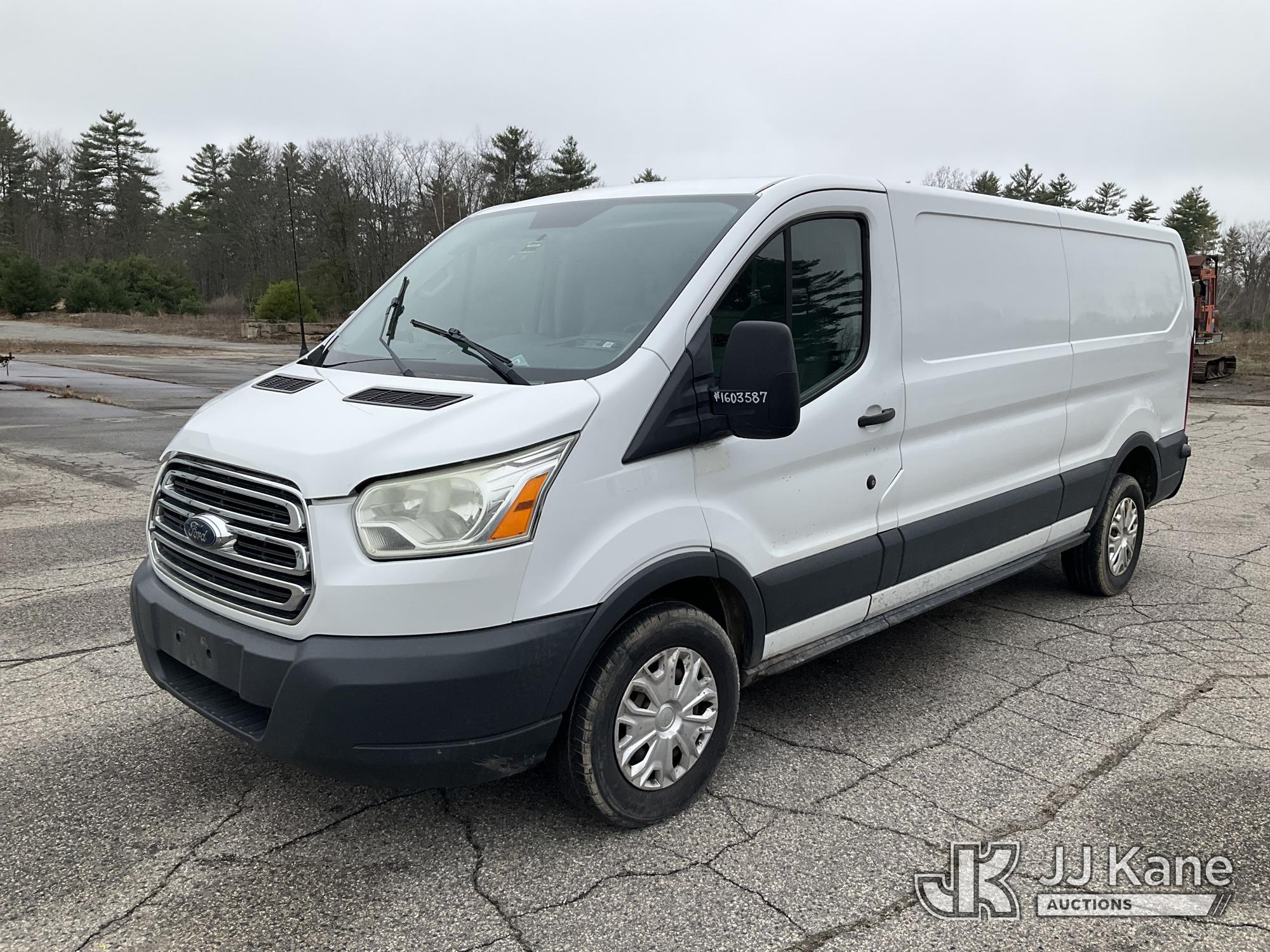 Photo of a 2015 Ford Transit