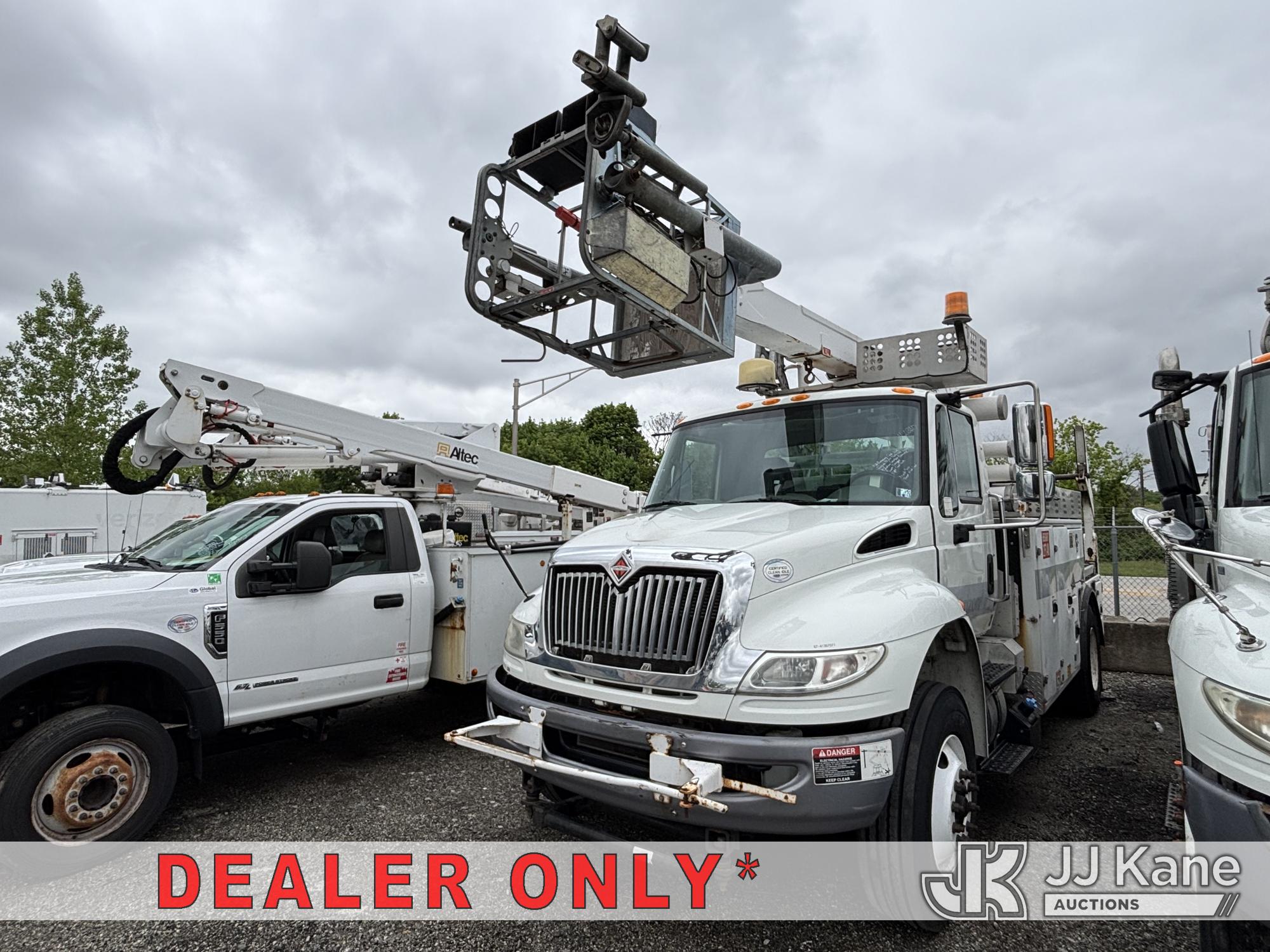 Photo of a 2016 International 4400